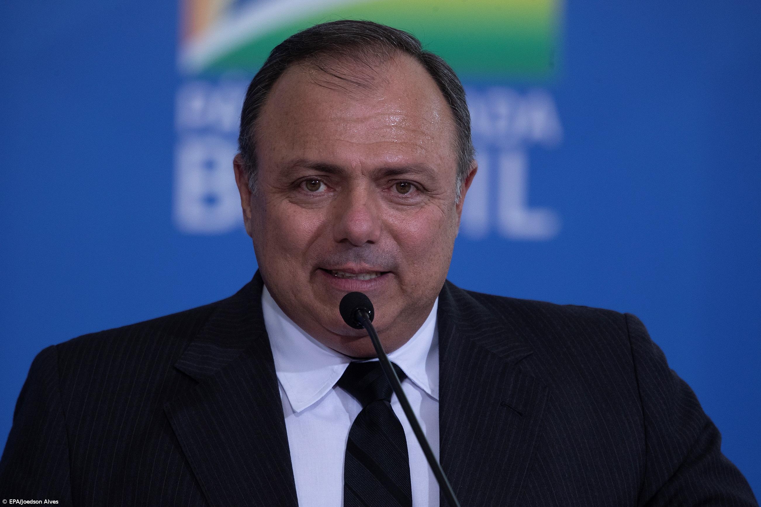 Brasil soma 836 mortos em 24 horas e chega aos 138 mil óbitos  – Imagem 1