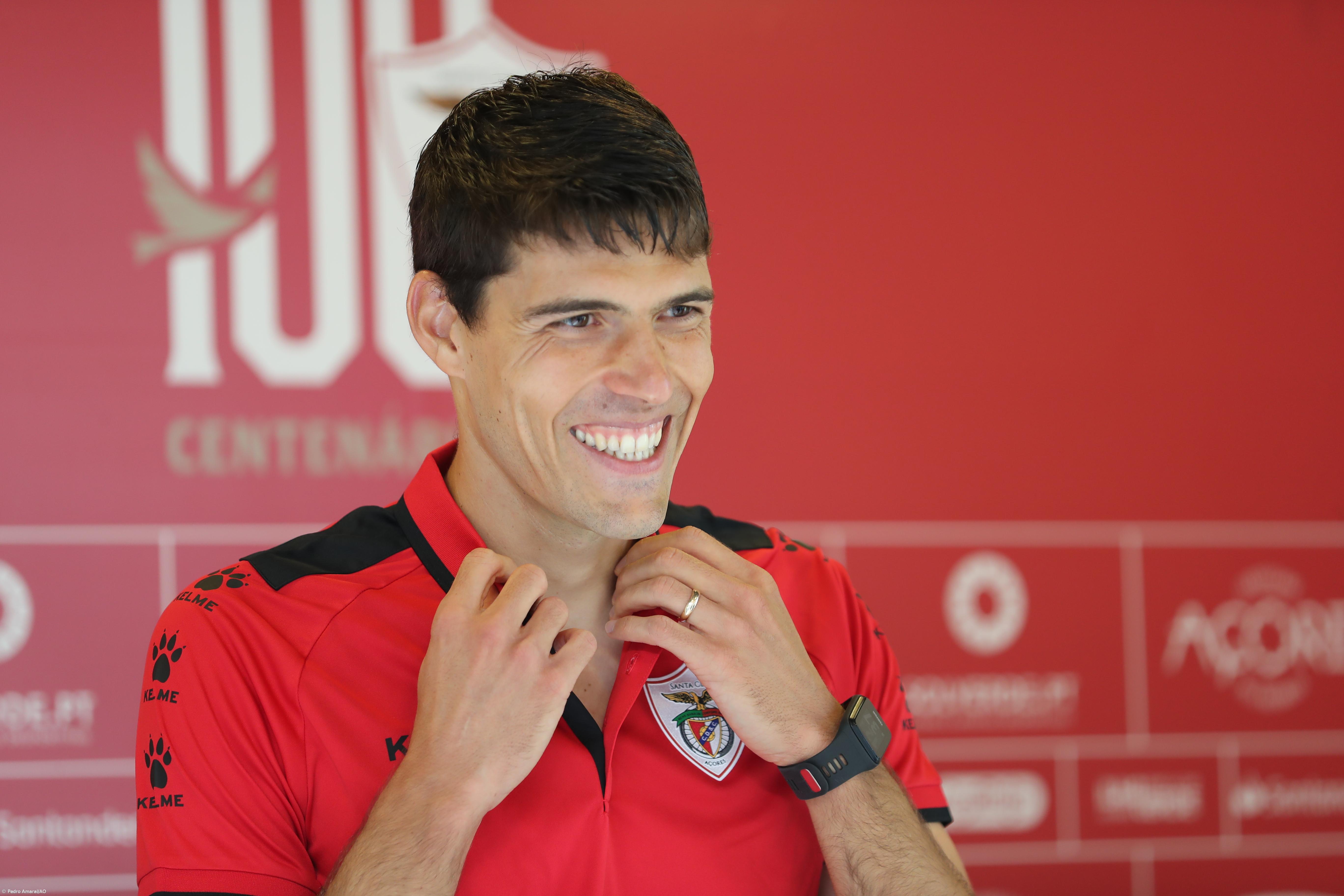 Central João Afonso renova com o Santa Clara até 2023 – Imagem 1