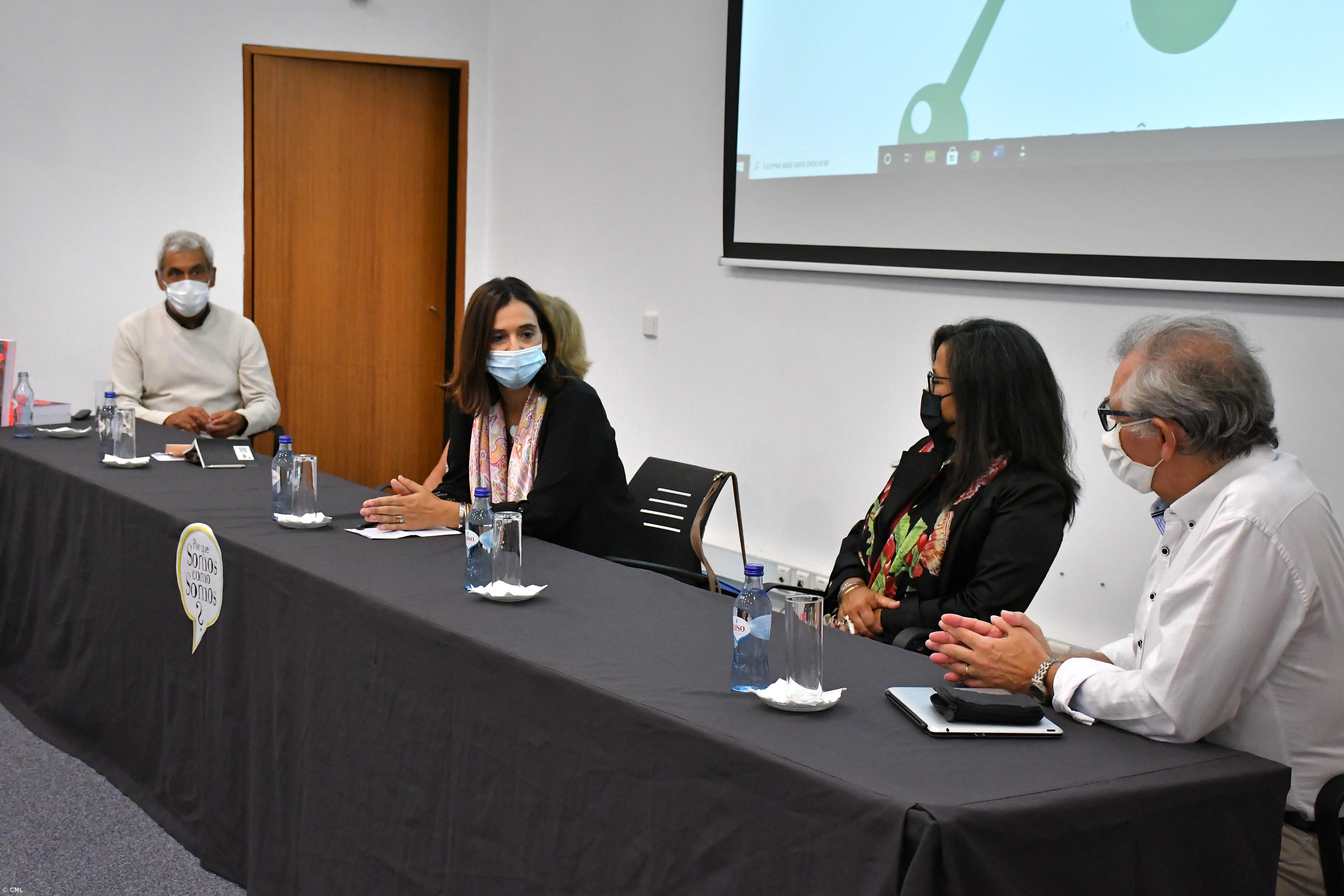 Cristina Calisto felicita Expolab pelo 11º aniversário – Imagem 1