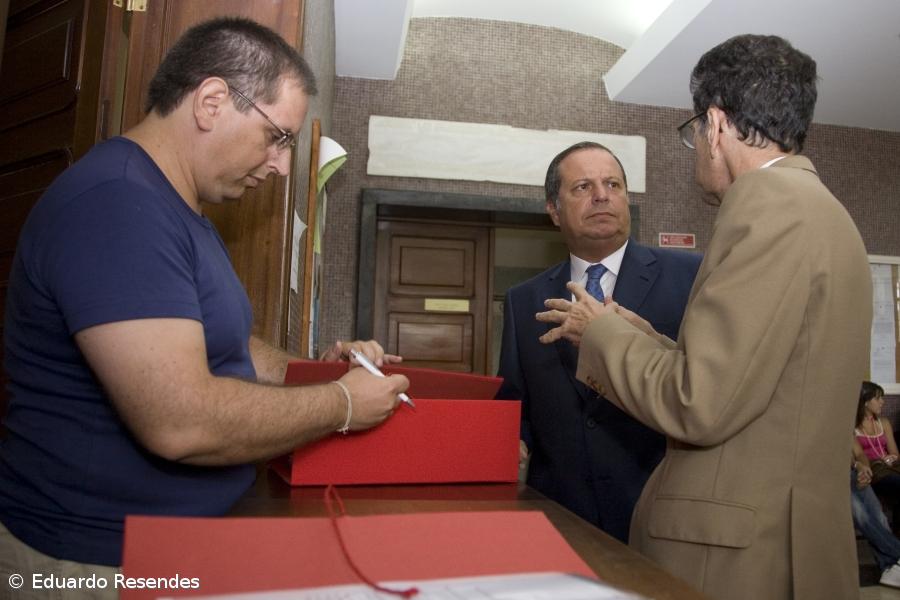 César critica autarcas do PSD/A candidatos às eleições – Imagem 1