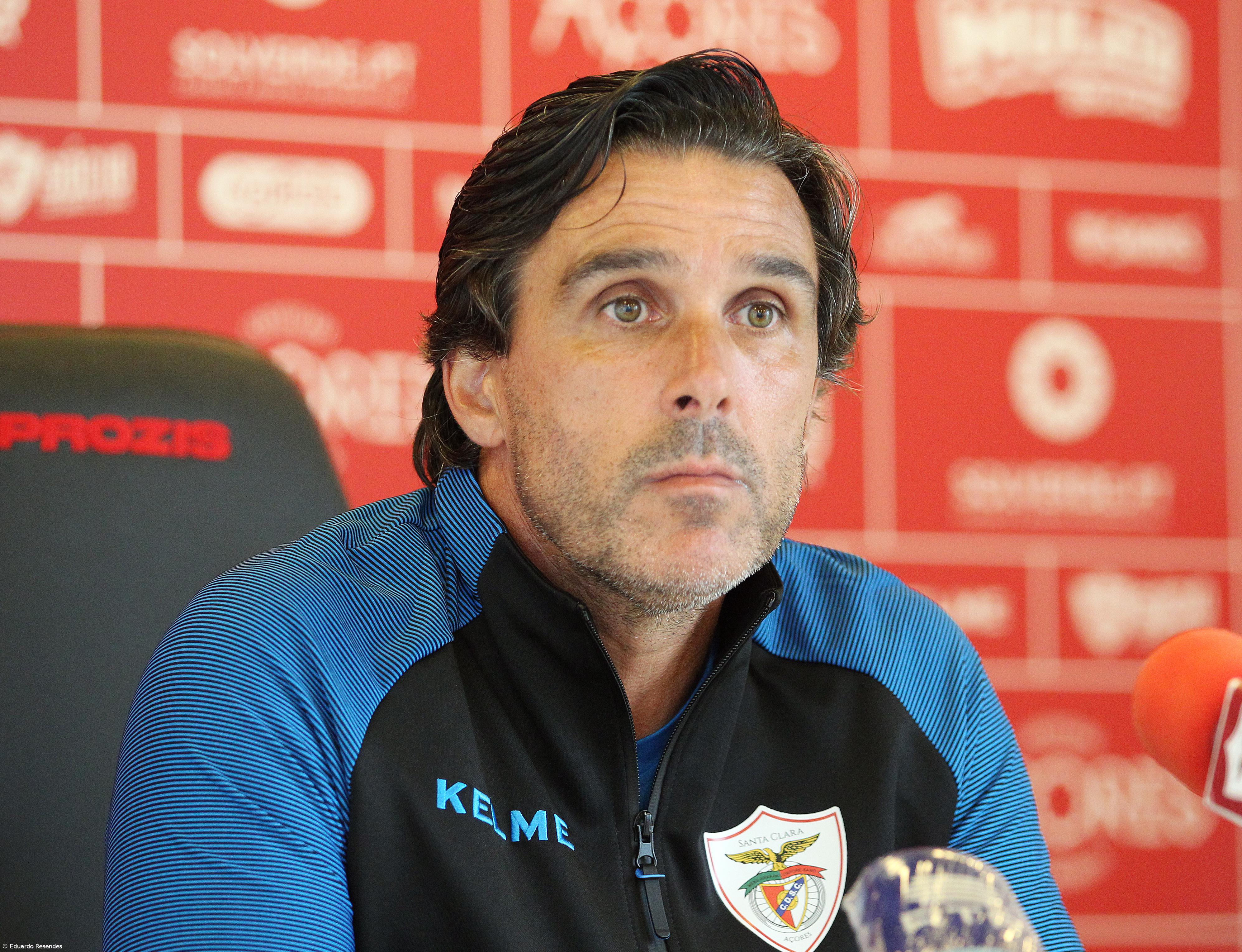 Treinador diz que Santa Clara tem “boas possibilidades” de vencer o Moreirense – Imagem 1