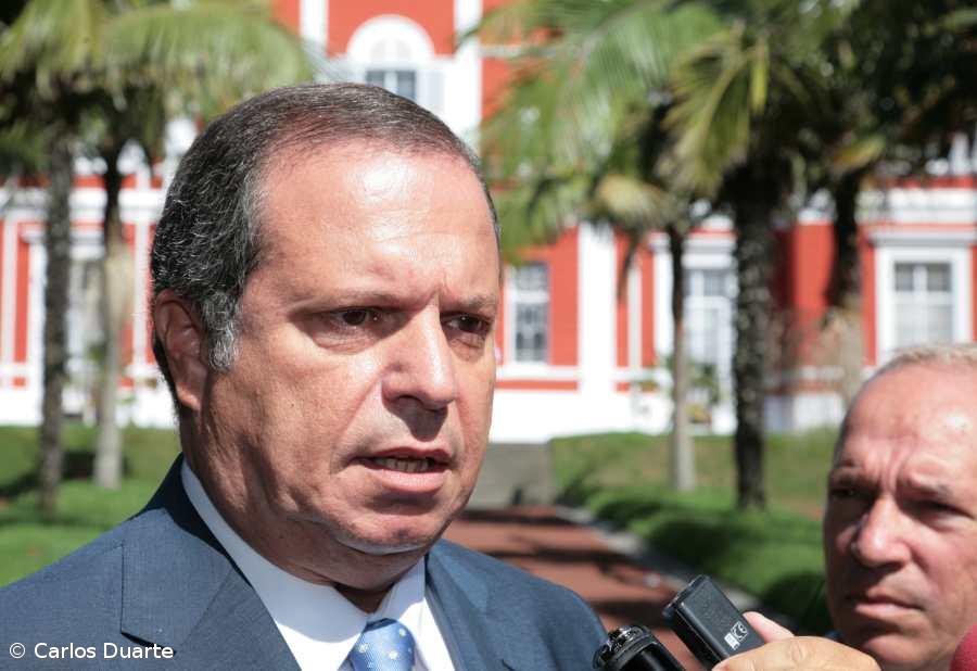 César felicita políticos açor-americanos pela sua reeleição – Imagem 1