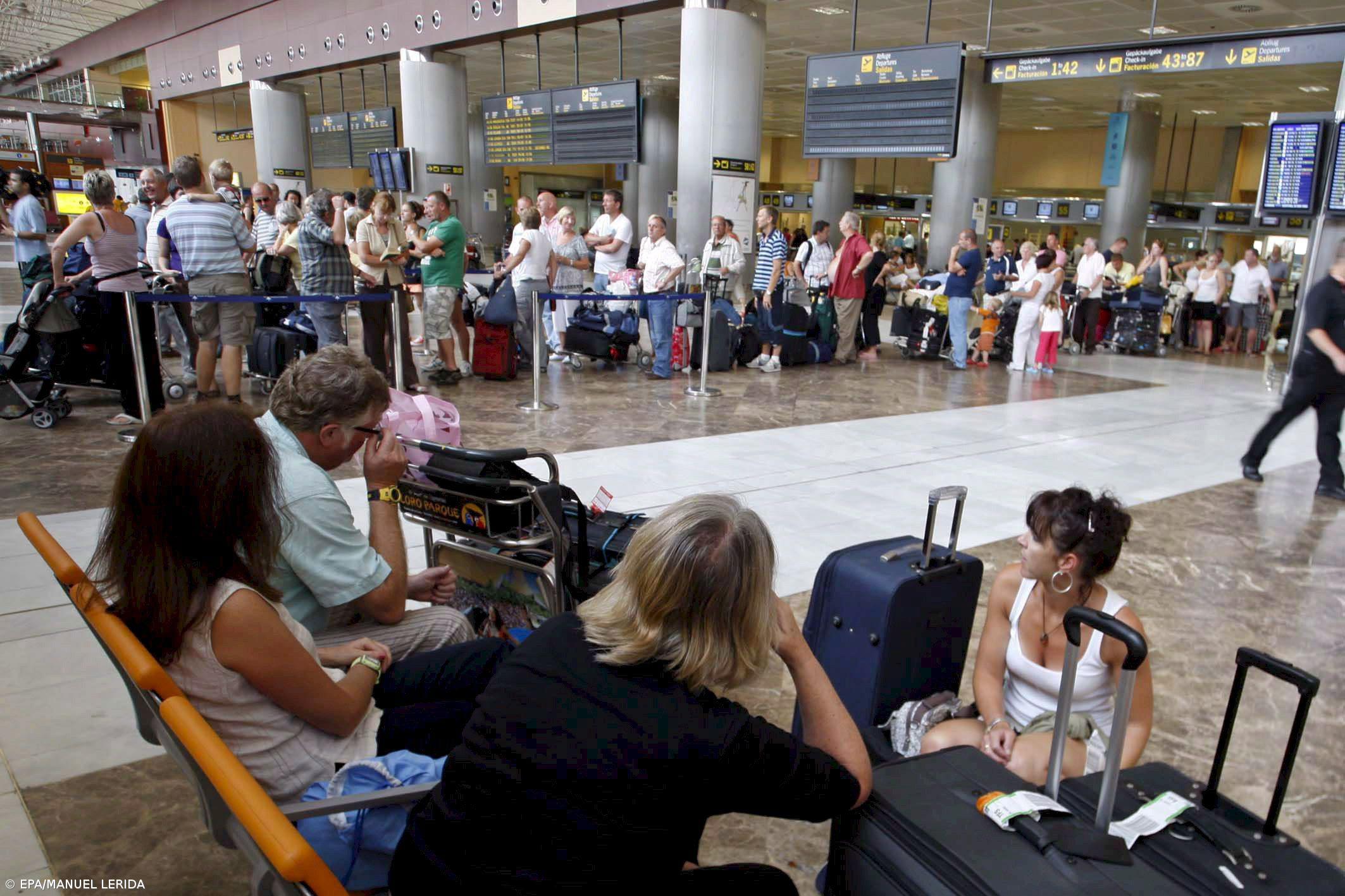 Operador britânico em falência tem cerca de 740 passageiros no Algarve – Imagem 1