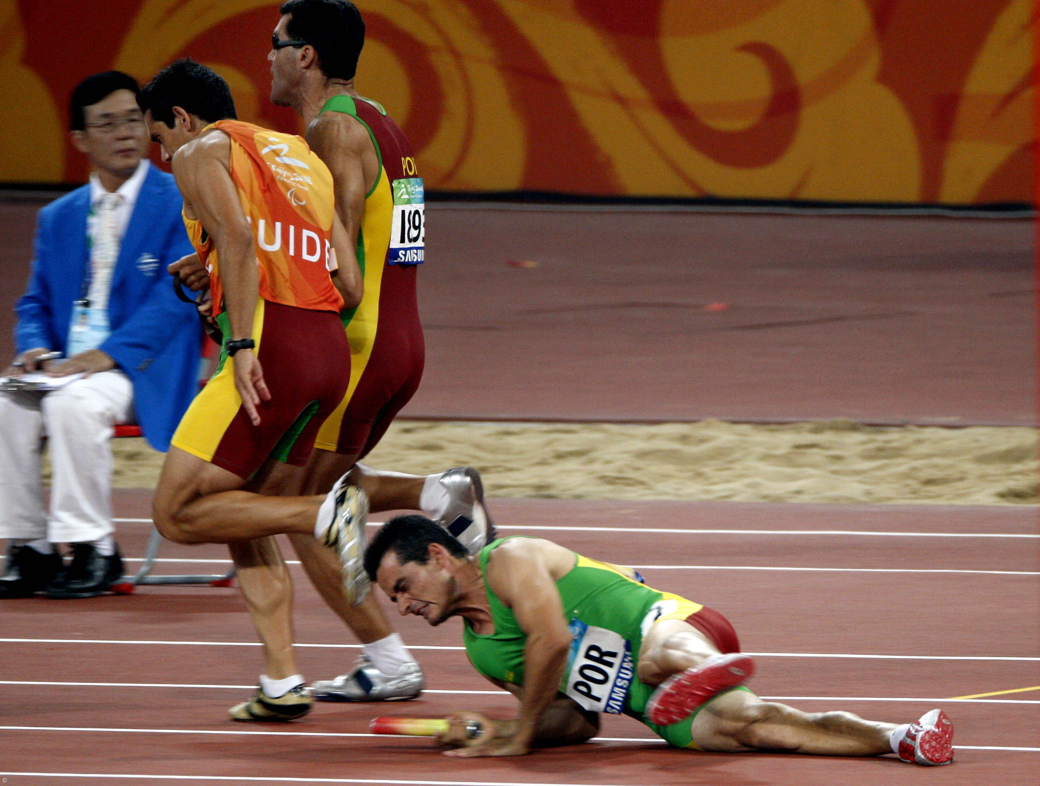 Estafeta portuguesa 4x100 metros desqualificada – Imagem 1