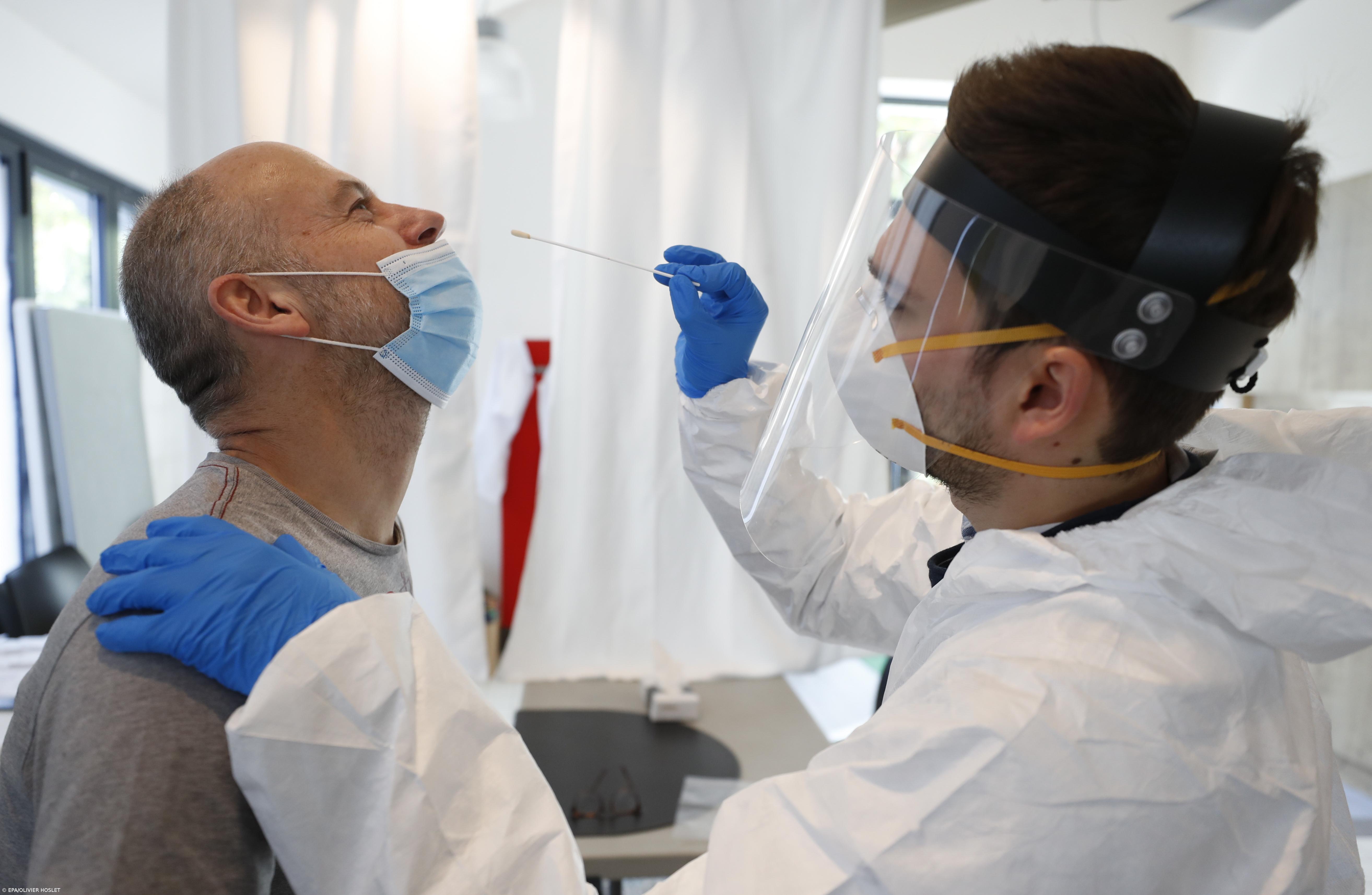 Portugal com 6.640 casos, novo máximo diário desde o início da pandemia – Imagem 1