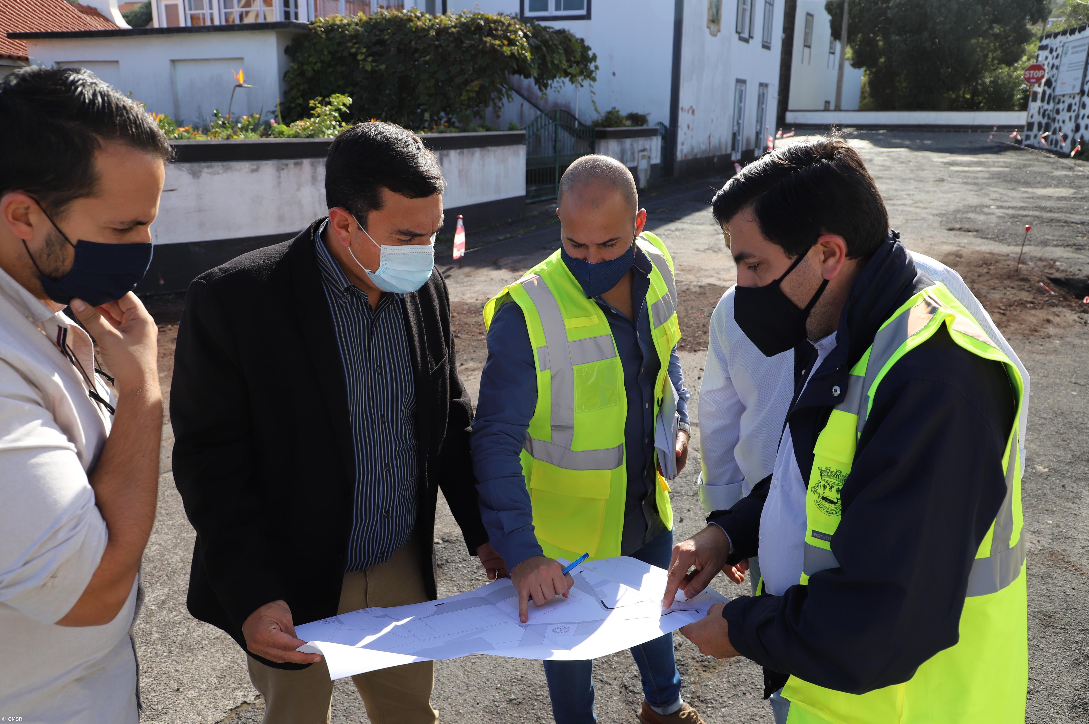Mark Silveira visita obra de requalificação da Praceta dos Baleeiros – Imagem 2