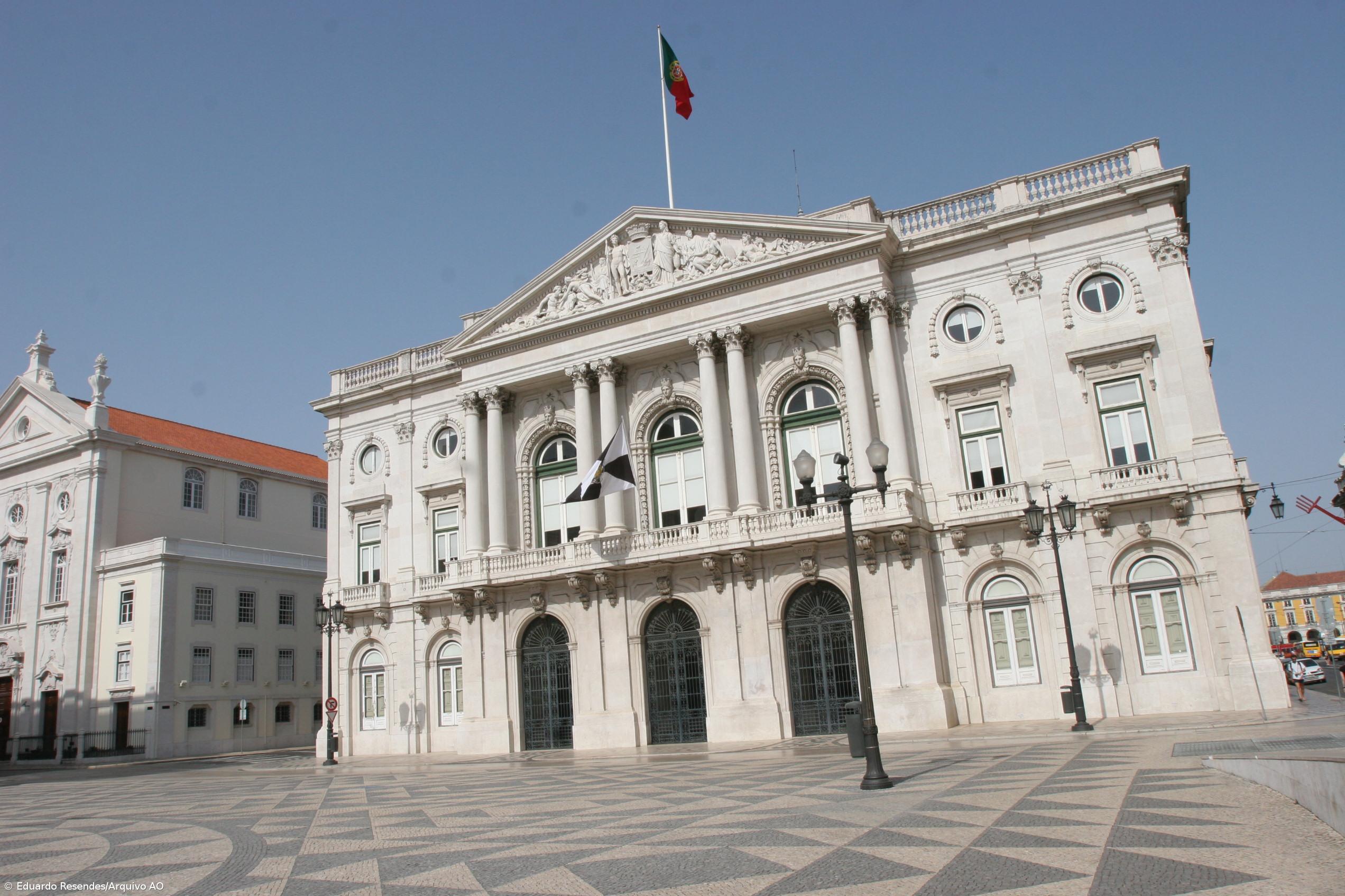 Assembleia Municipal de Lisboa aprova empréstimo até 15,3 ME para obras – Imagem 1