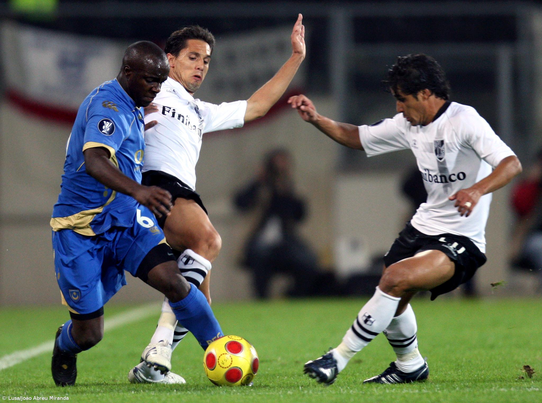 Peter Crouch destrói sonho europeu do Guimarães – Imagem 1