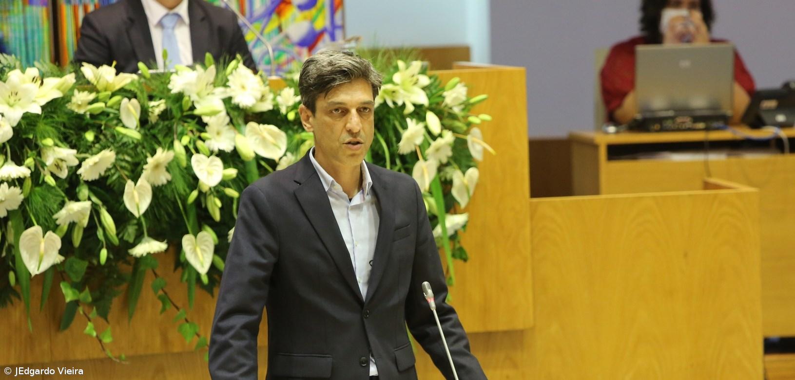 PAN diz que remodelação do Governo nos Açores chega "tarde demais" – Imagem 1