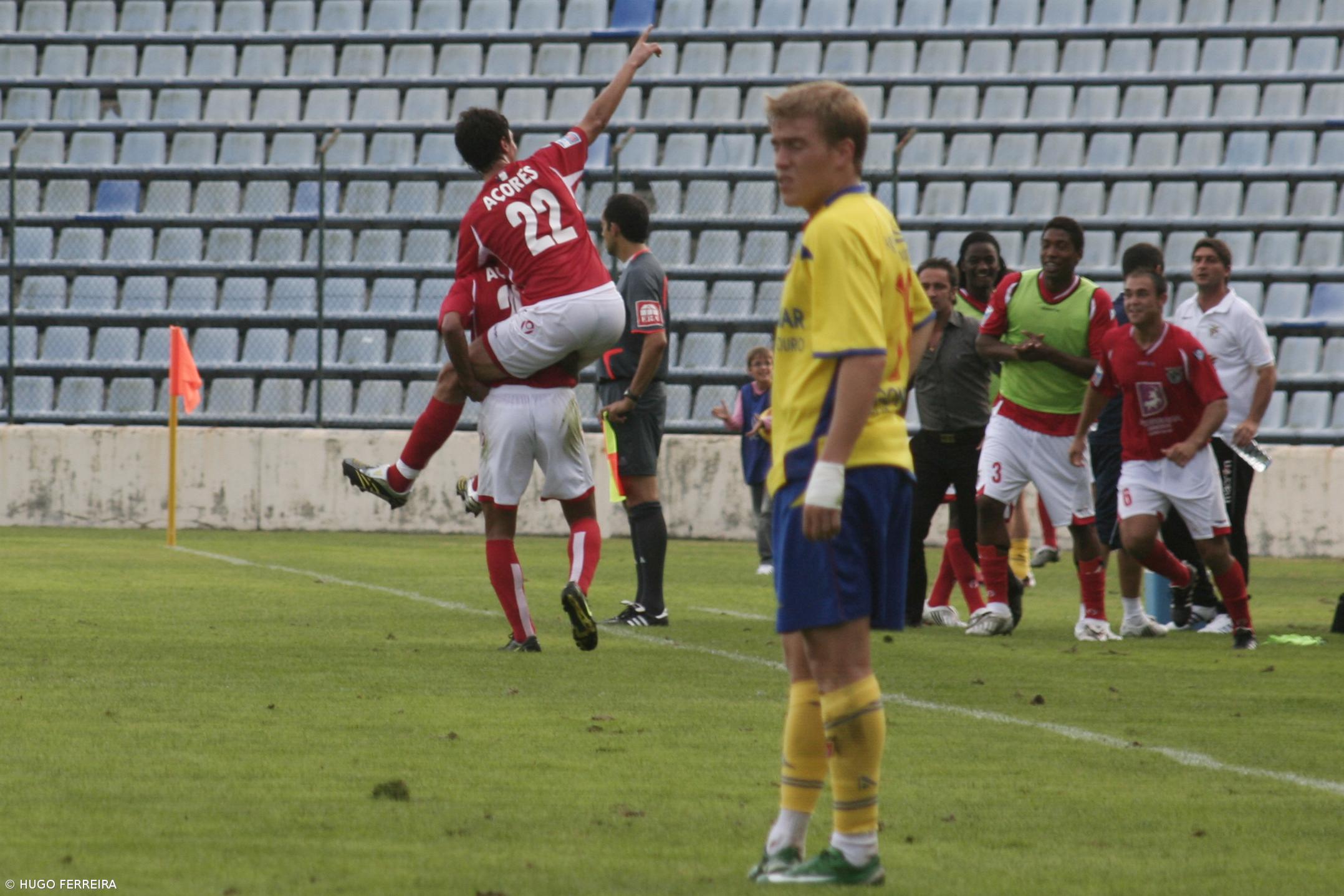 Santa Clara isola-se na liderança – Imagem 1