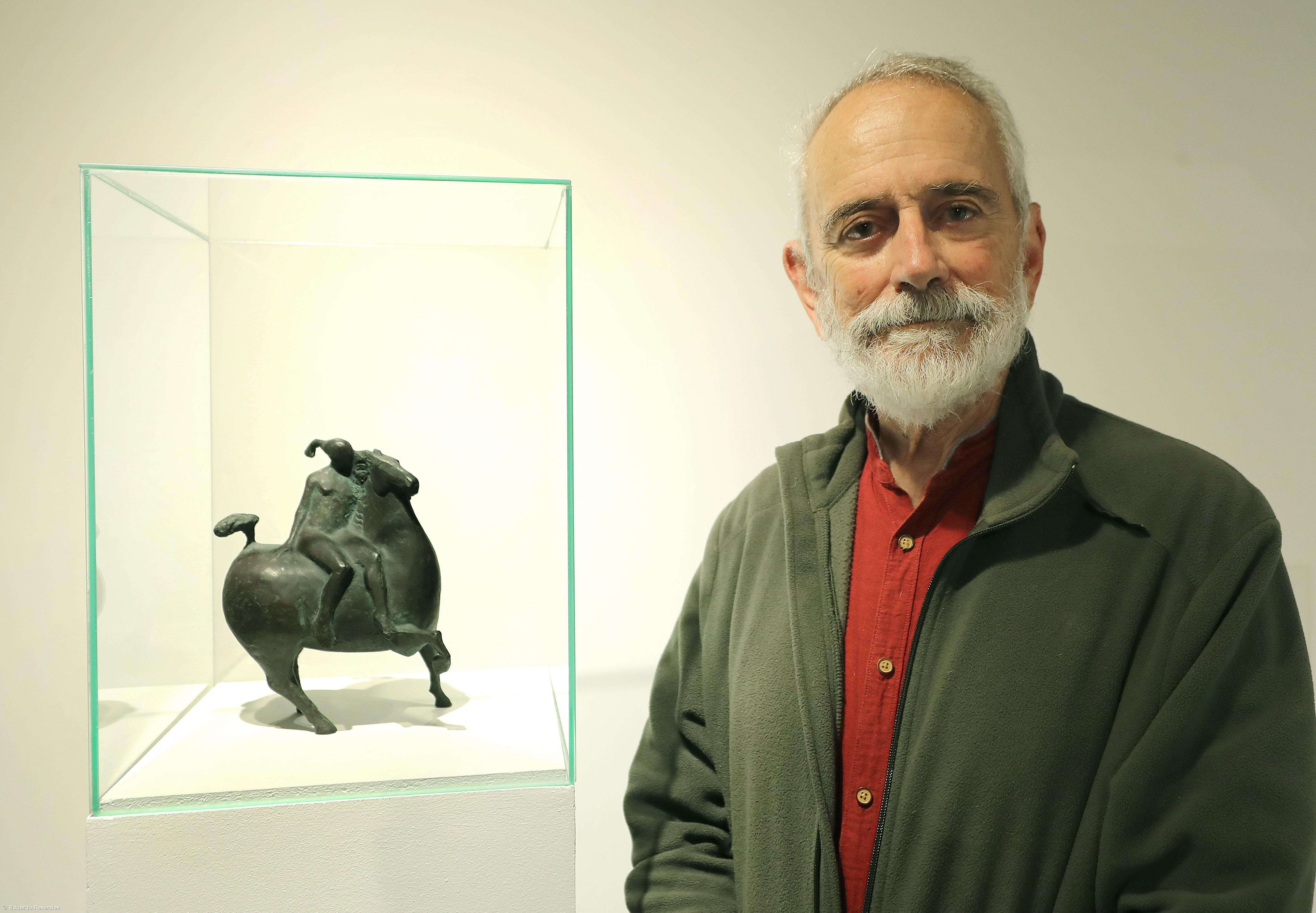 Visão intimista da escultura de Raposo de França em exposição  – Imagem 2