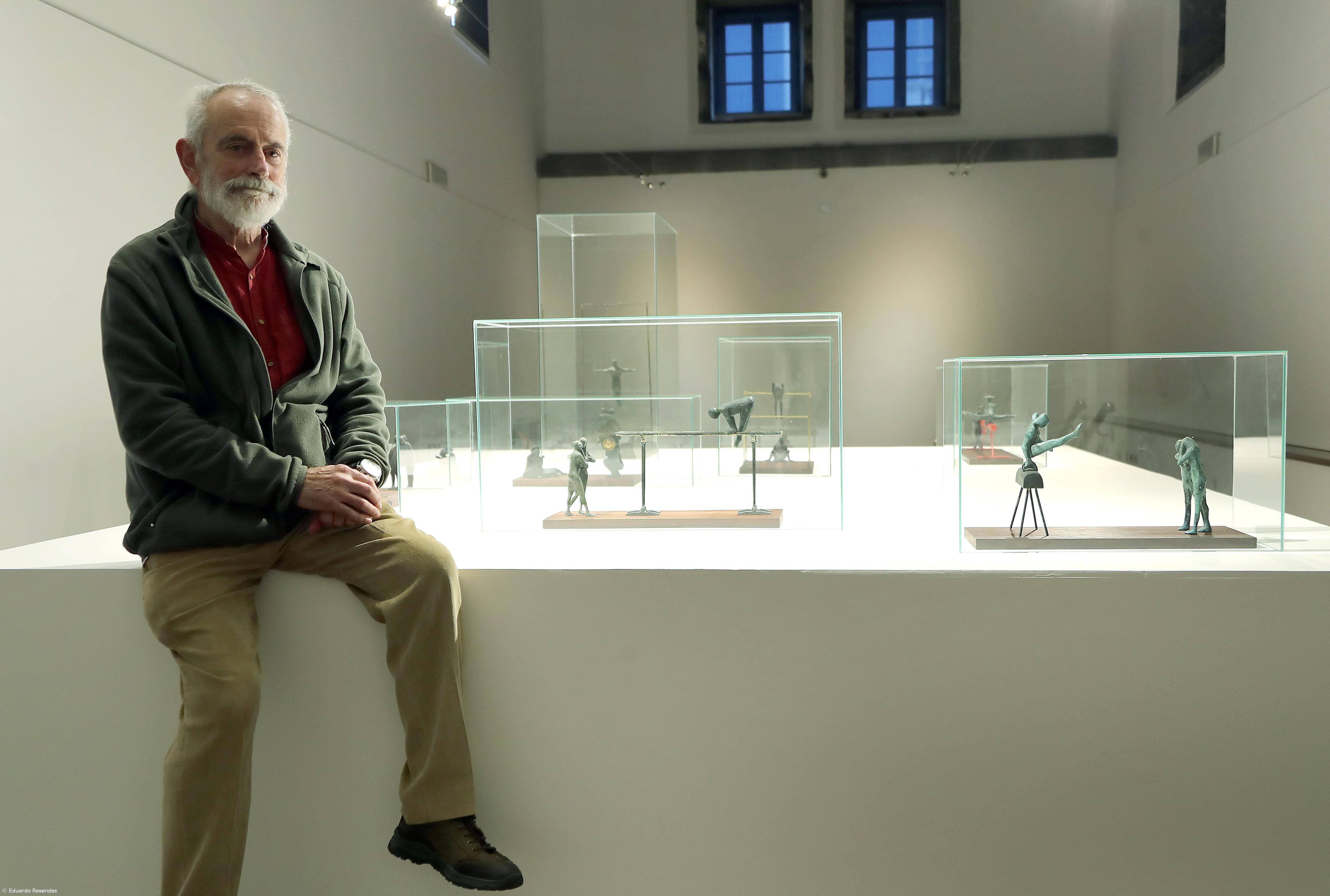 Visão intimista da escultura de Raposo de França em exposição  – Imagem 3