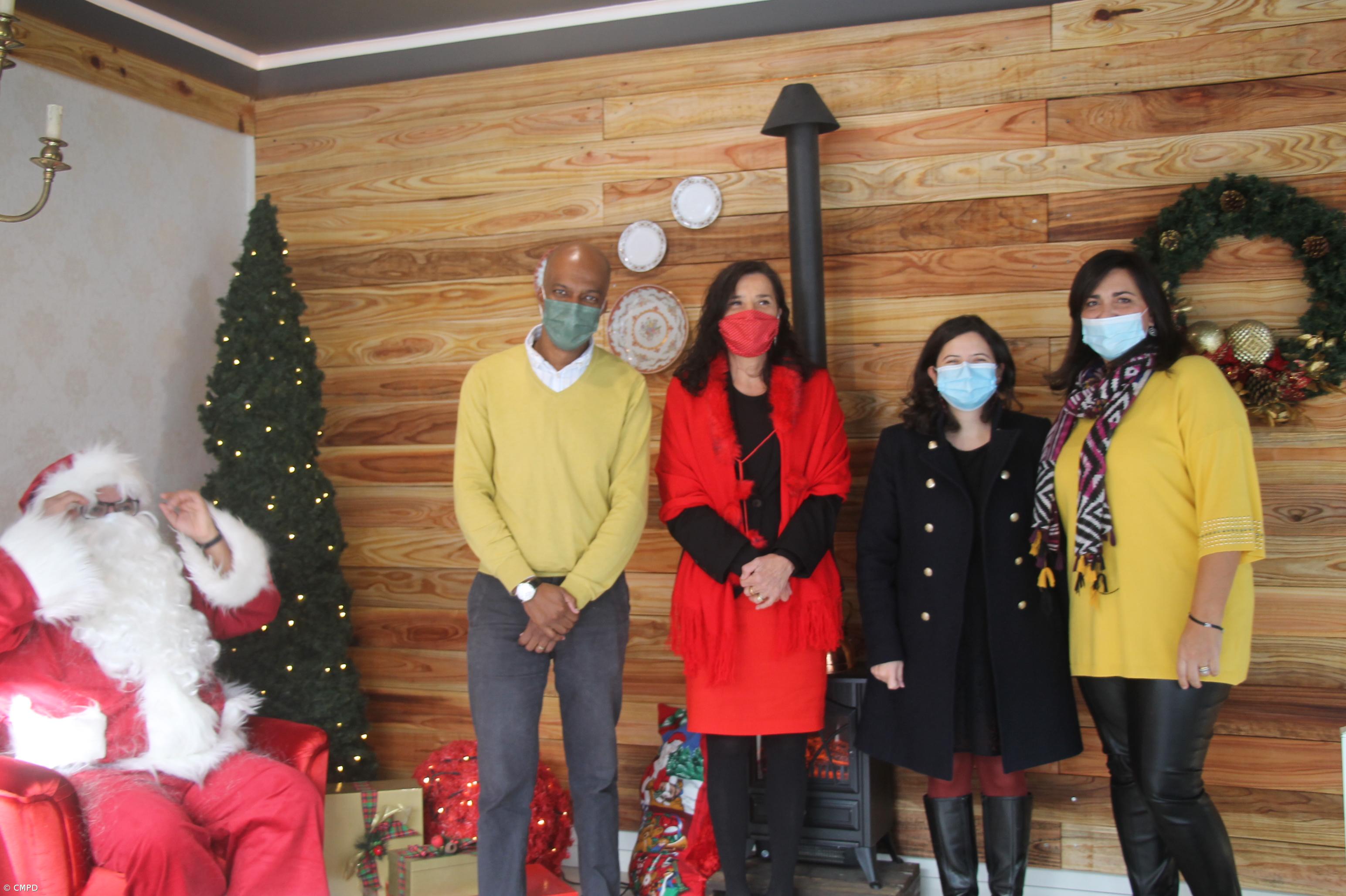 Câmara de Ponta Delgada abre as portas da Casa do Pai Natal aos mais novos – Imagem 1