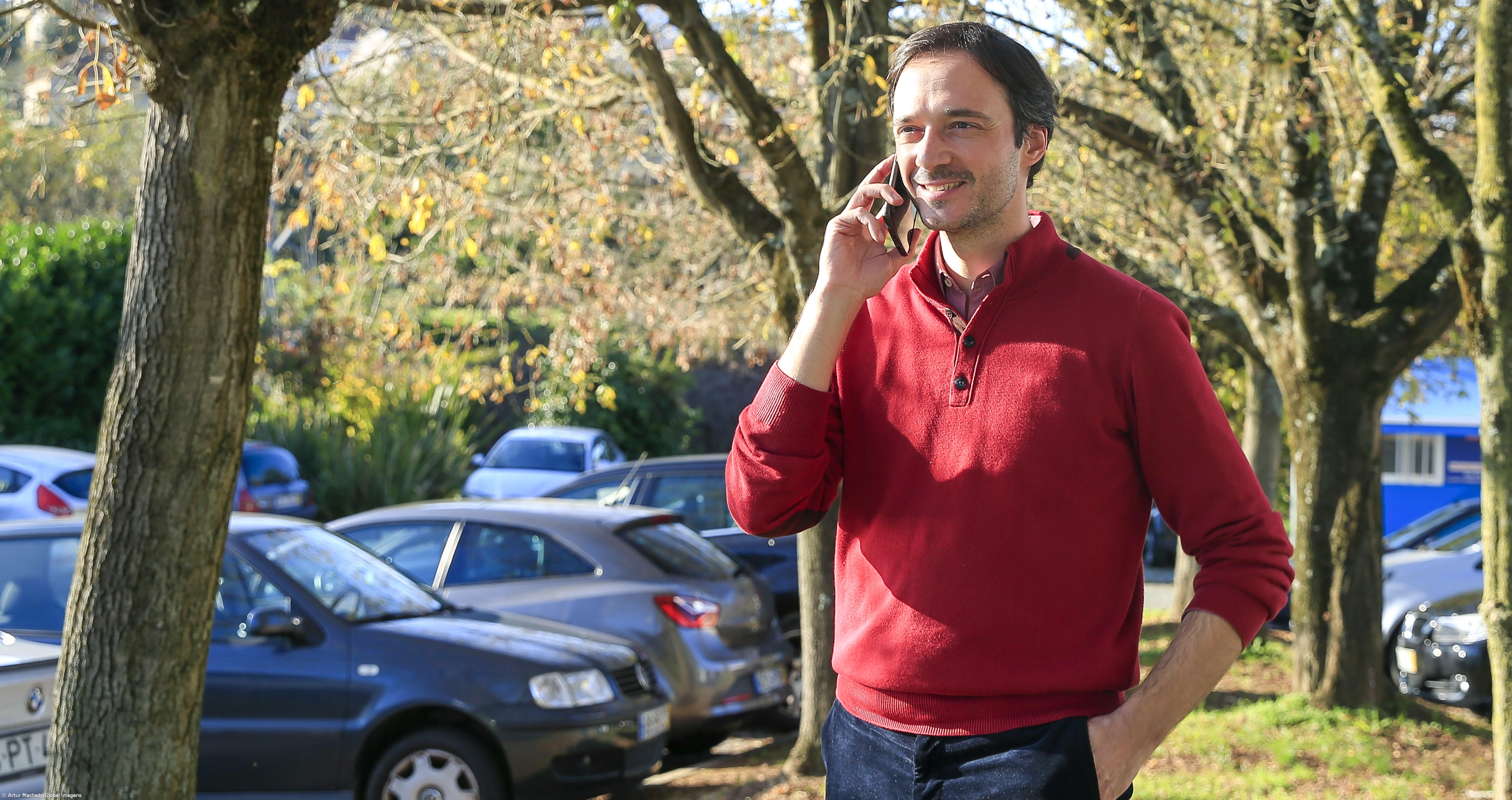 Líder da comissão contra a Covid ganha igual ao diretor regional – Imagem 1