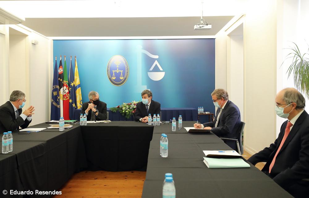 Governo dos Açores quer manter capacidade produtiva e postos de trabalho  – Imagem 1