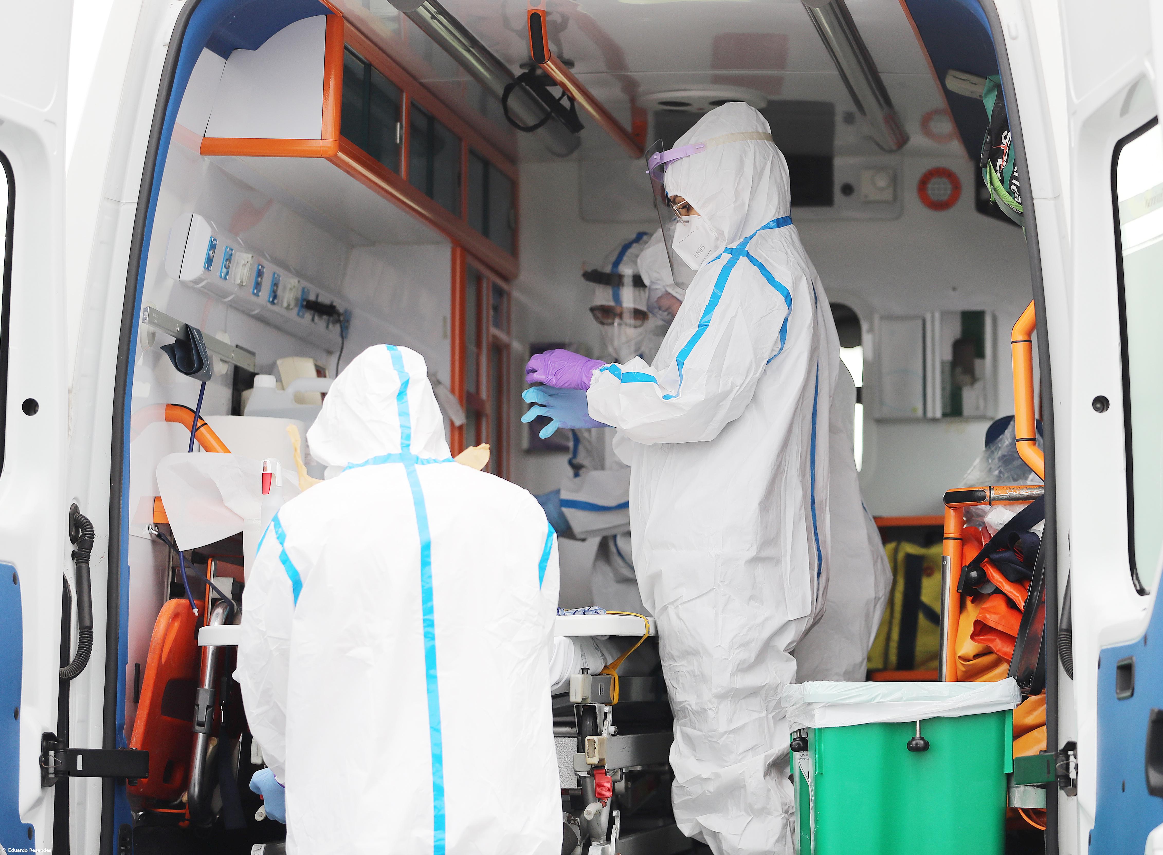 Mais 70 mortes e 4.378 novos casos nas últimas 24 horas – Imagem 1