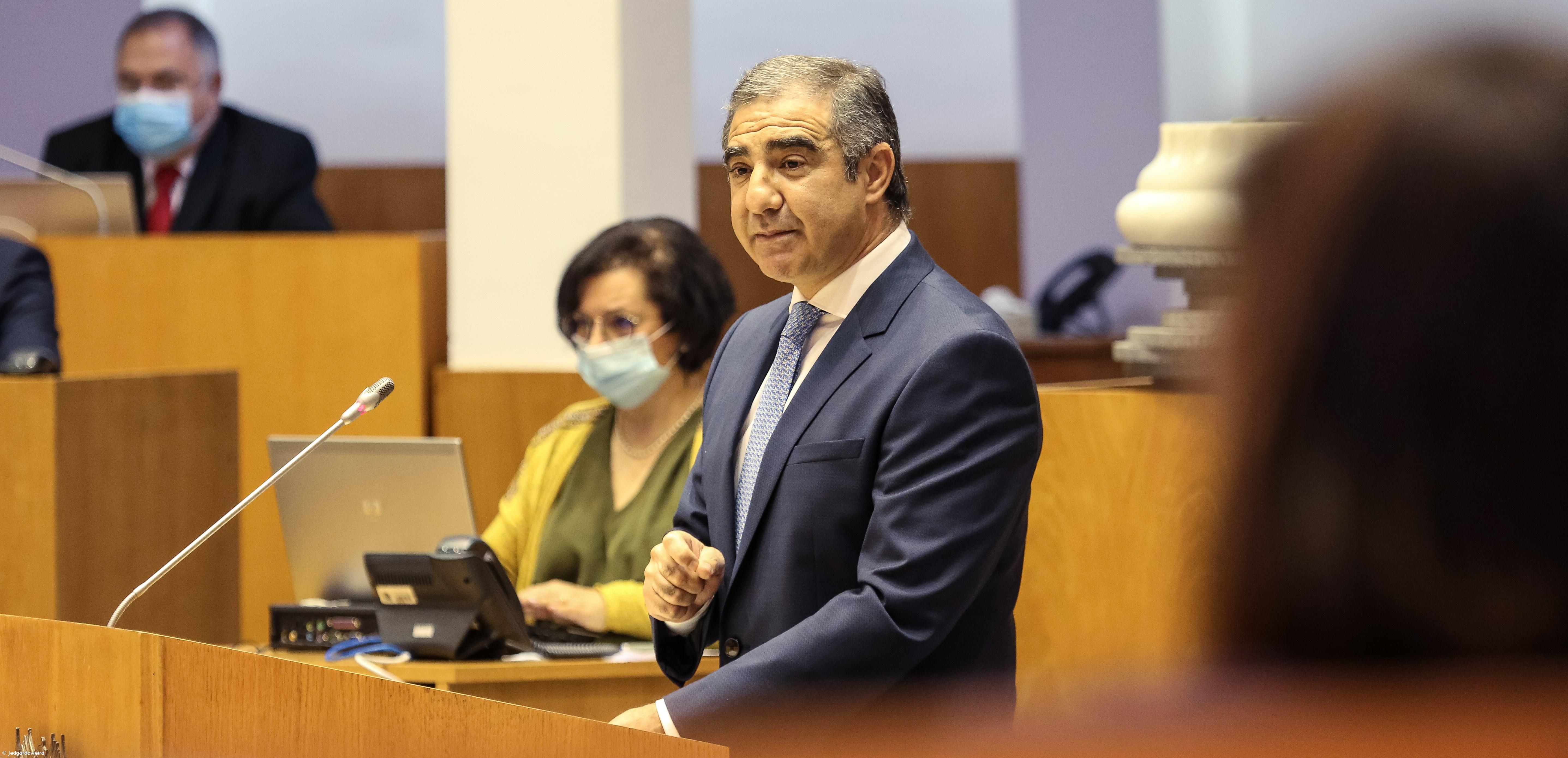 Executivo promete trabalho e não "lamento da herança" – Imagem 1