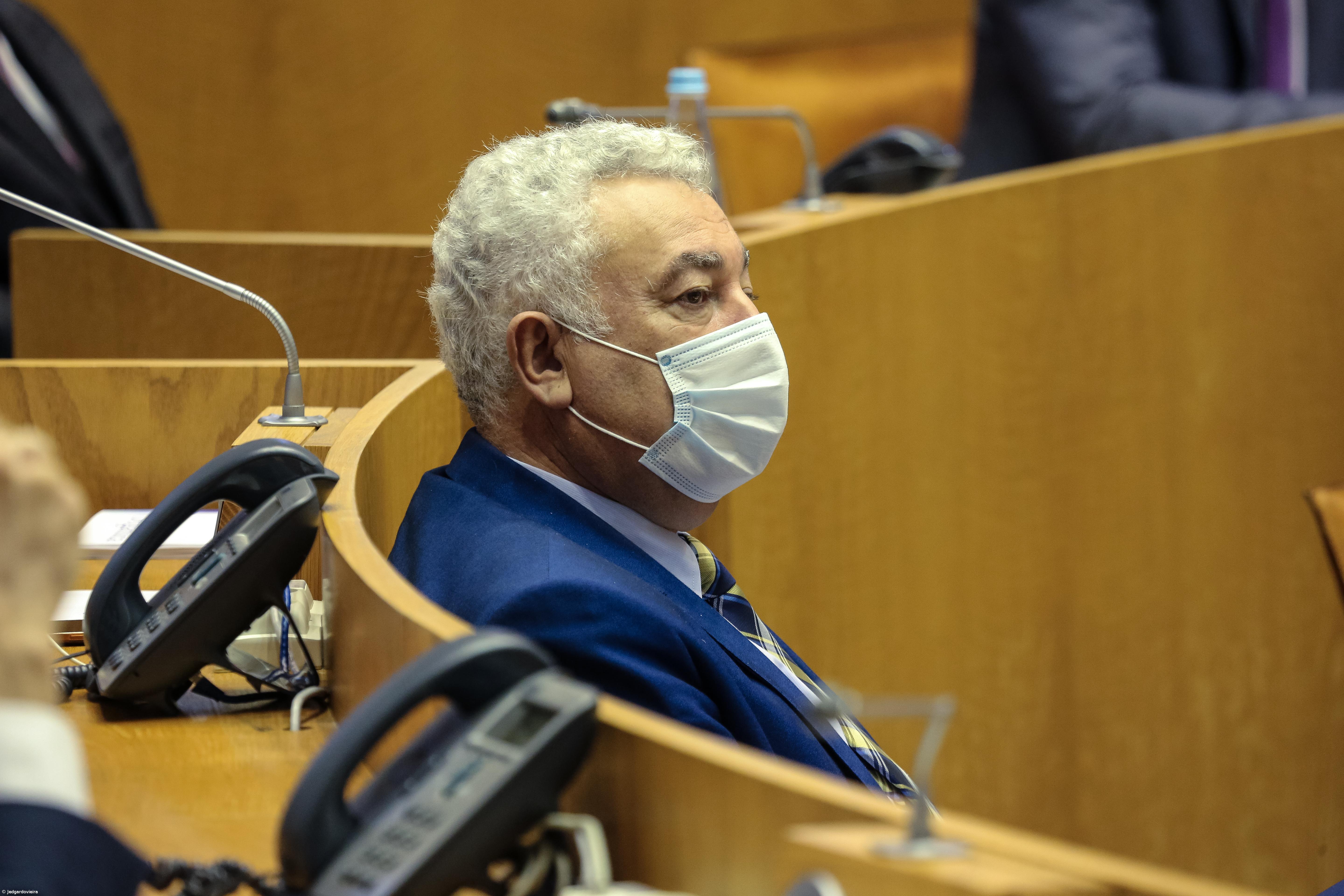 "Hoje vive-se um dia histórico para os Açores"  – Imagem 1