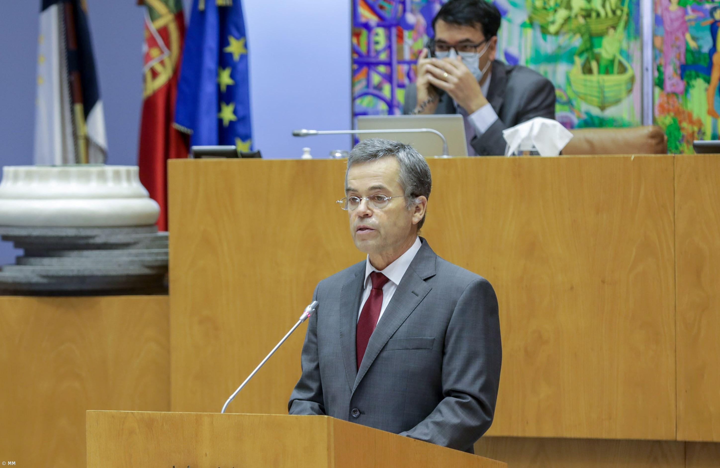 Governo dos Açores considera valor de concurso aéreo interilhas "adequado" – Imagem 1