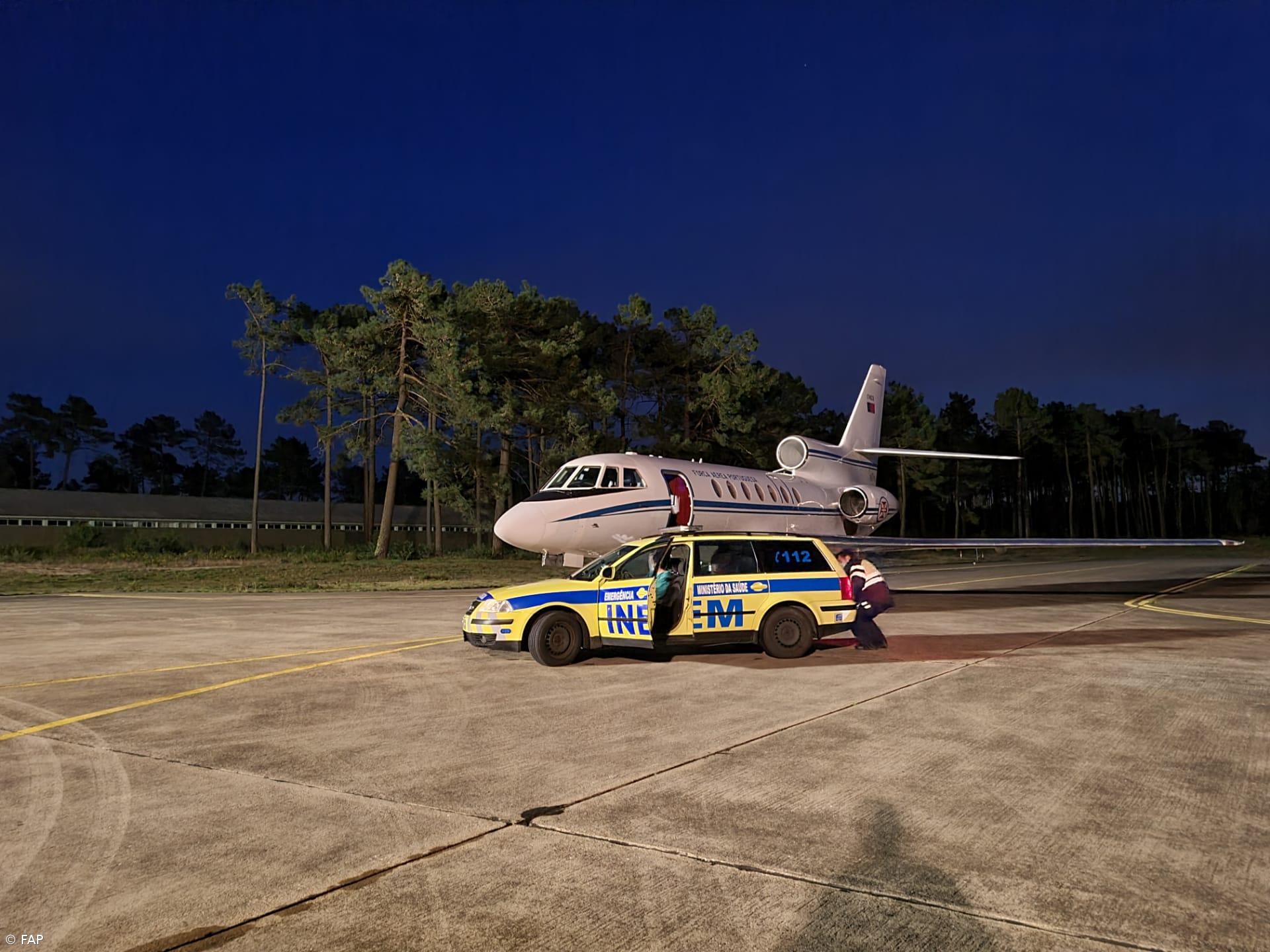 Força Aérea transporta para o continente recém-nascido  – Imagem 1
