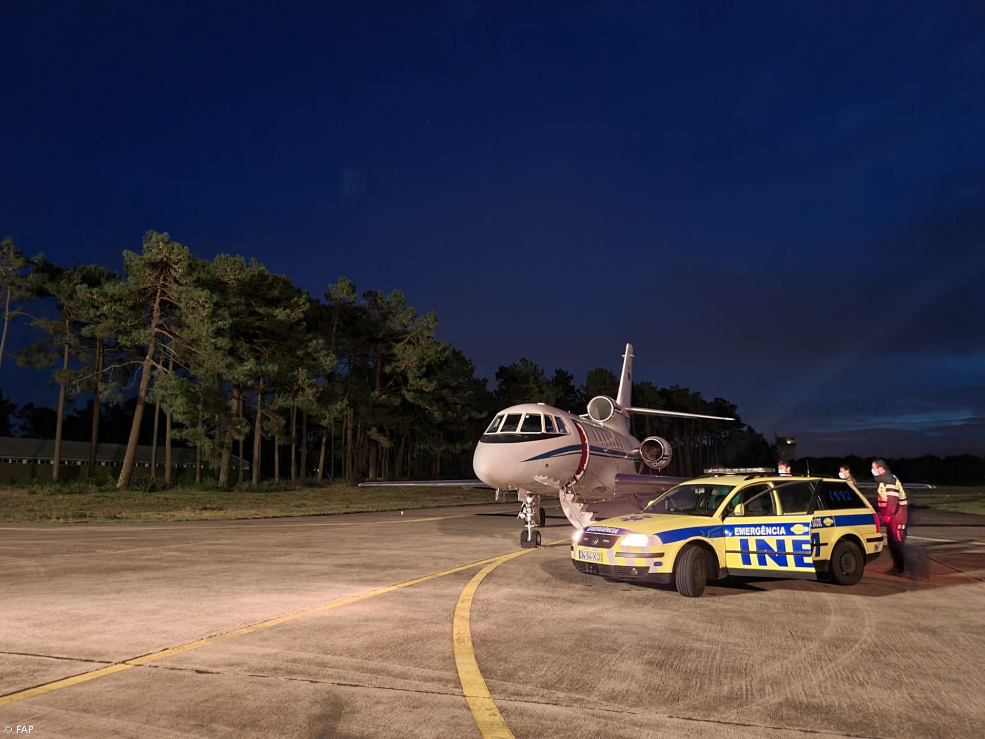 Força Aérea transporta para o continente recém-nascido  – Imagem 2