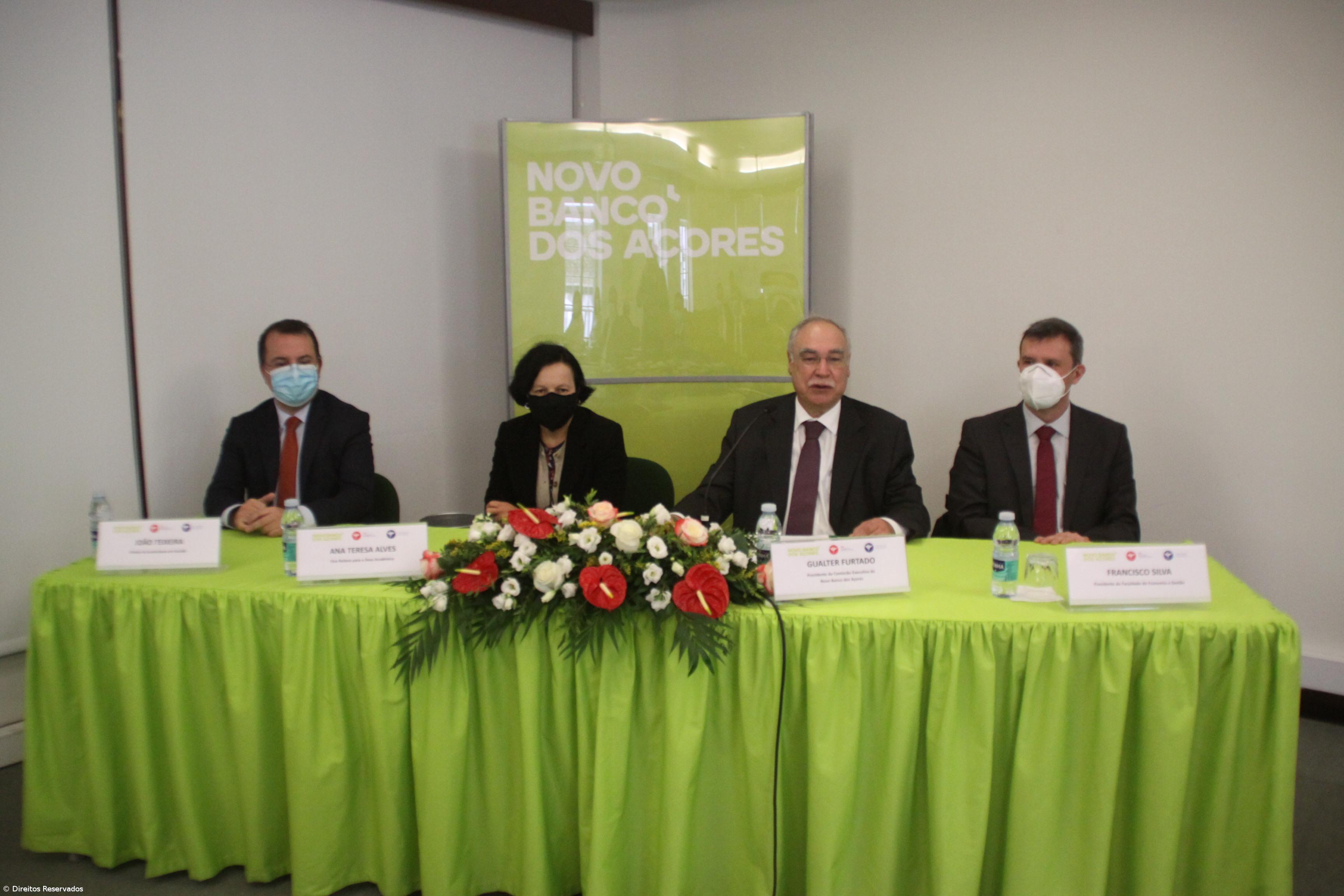 Melhor aluno dos cursos de Economia e Gestão distinguido pelo Novo Banco dos Açores – Imagem 1