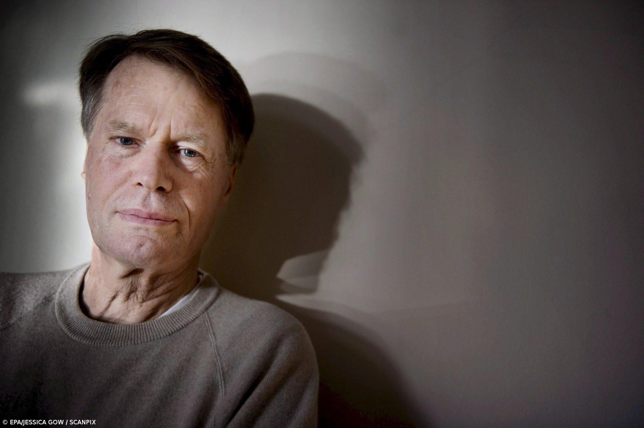 Le Clézio "muito emocionado" com atribuição do Nobel – Imagem 1