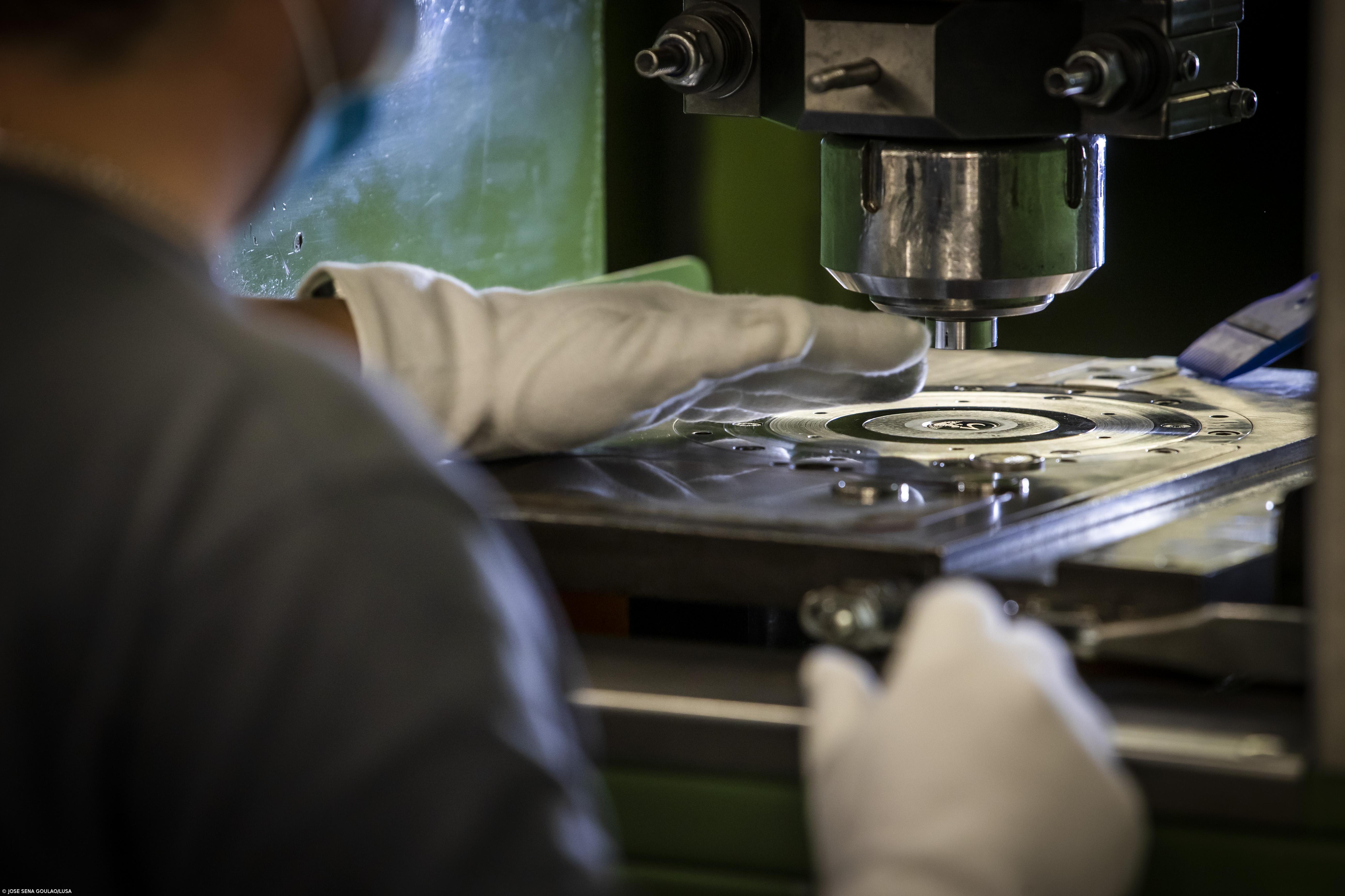 Uma moeda para perpetuar a presidência portuguesa no bolso dos europeus – Imagem 1