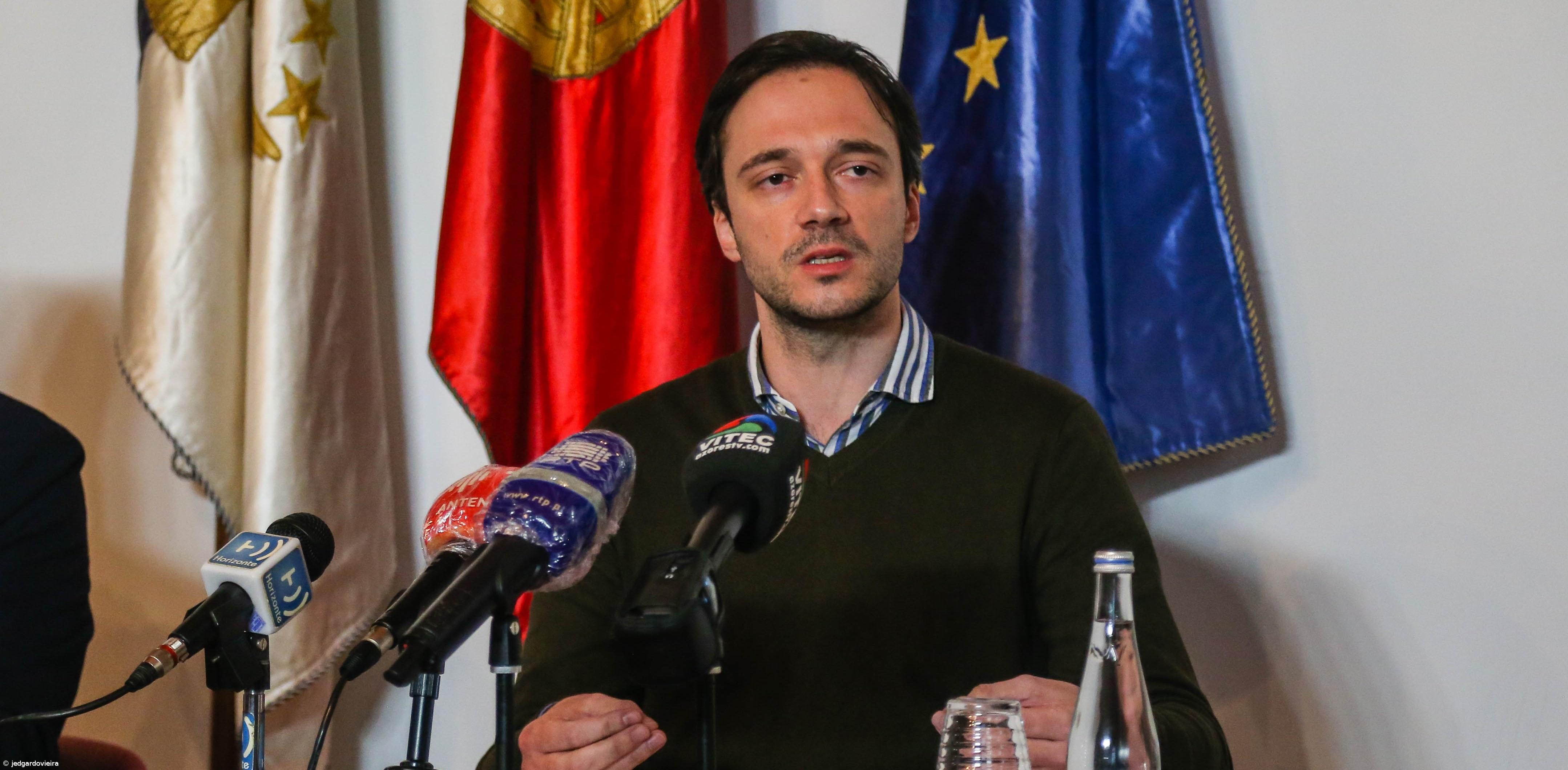 "Já existe transmissão comunitária da estirpe inglesa em São Miguel" – Imagem 1