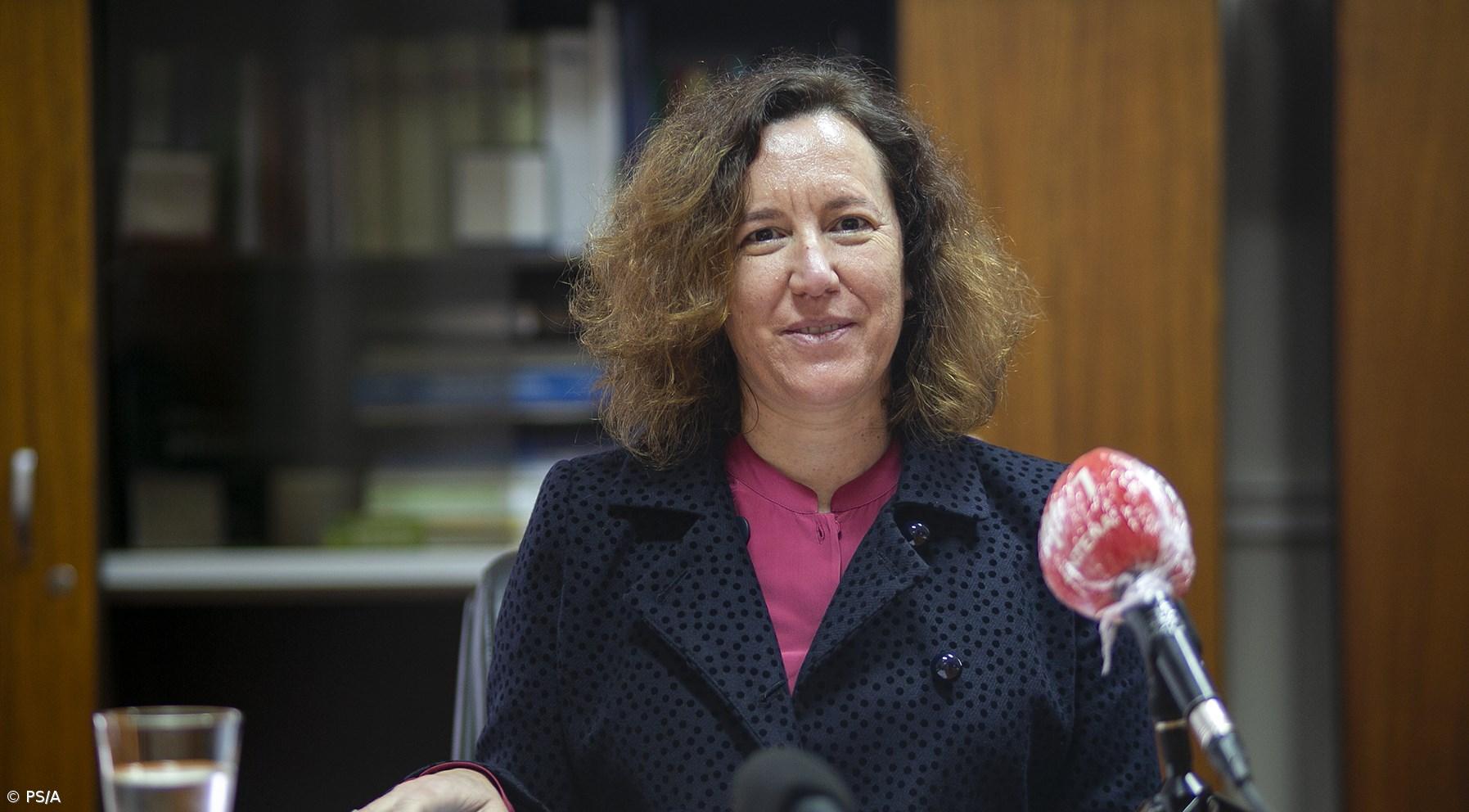 PS/Açores quer reativar apoio psicológico e manter as refeições escolares  – Imagem 1