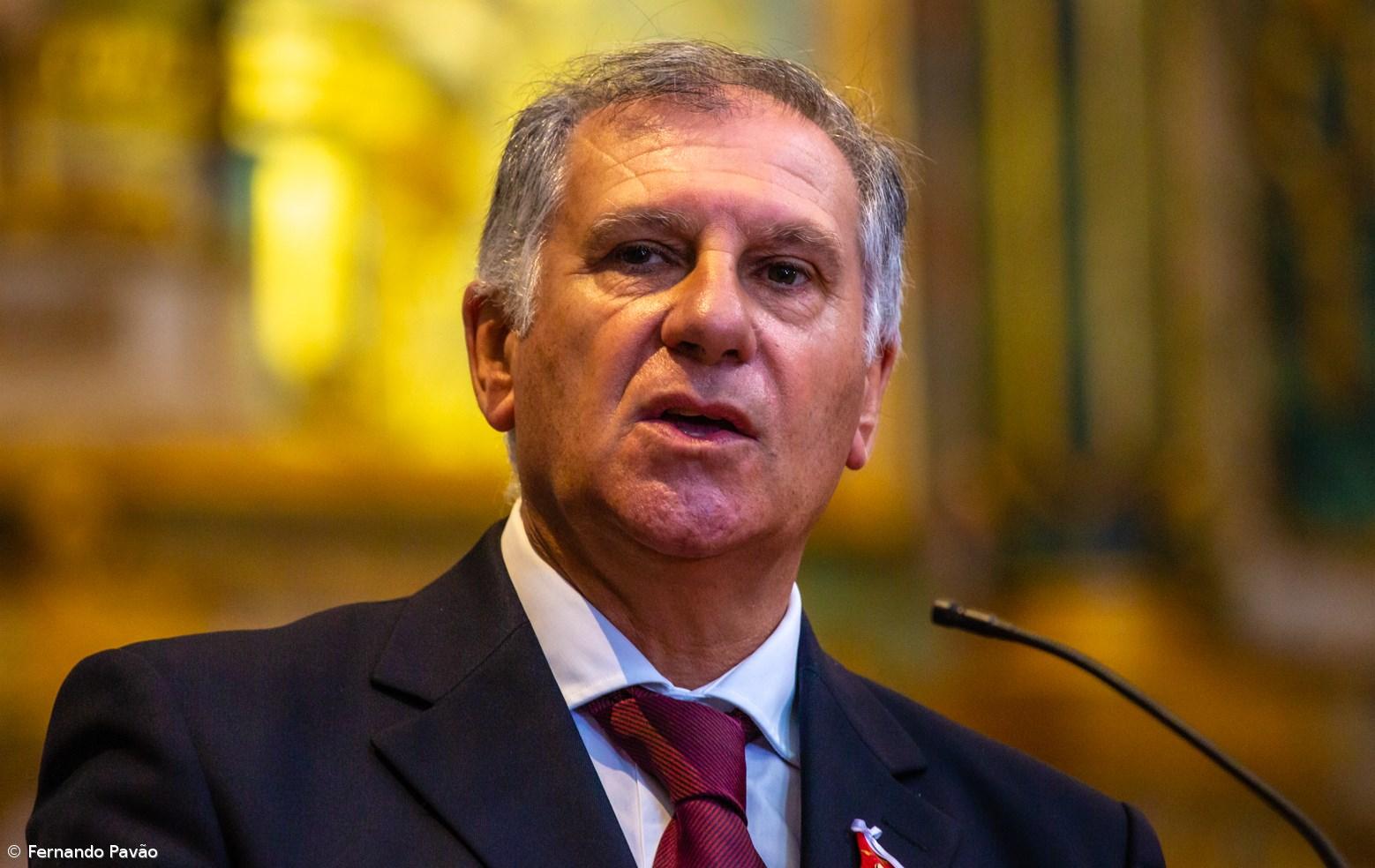 União das Misericórdias dos Açores diz que subsídio de Natal será pago até ao dia 15  – Imagem 1