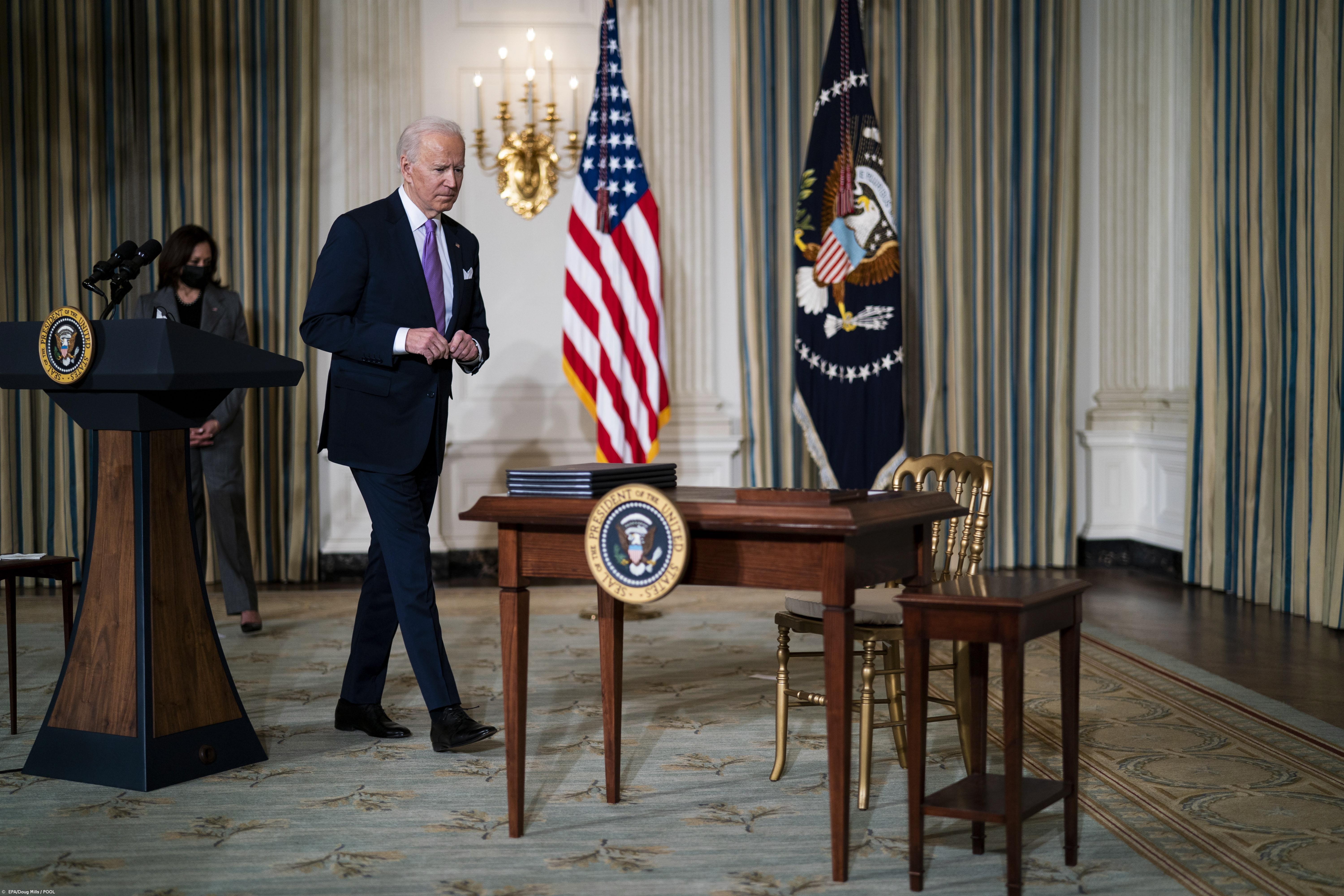 Biden e McCarthy sem acordo sobre teto da dívida dos EUA – Imagem 1
