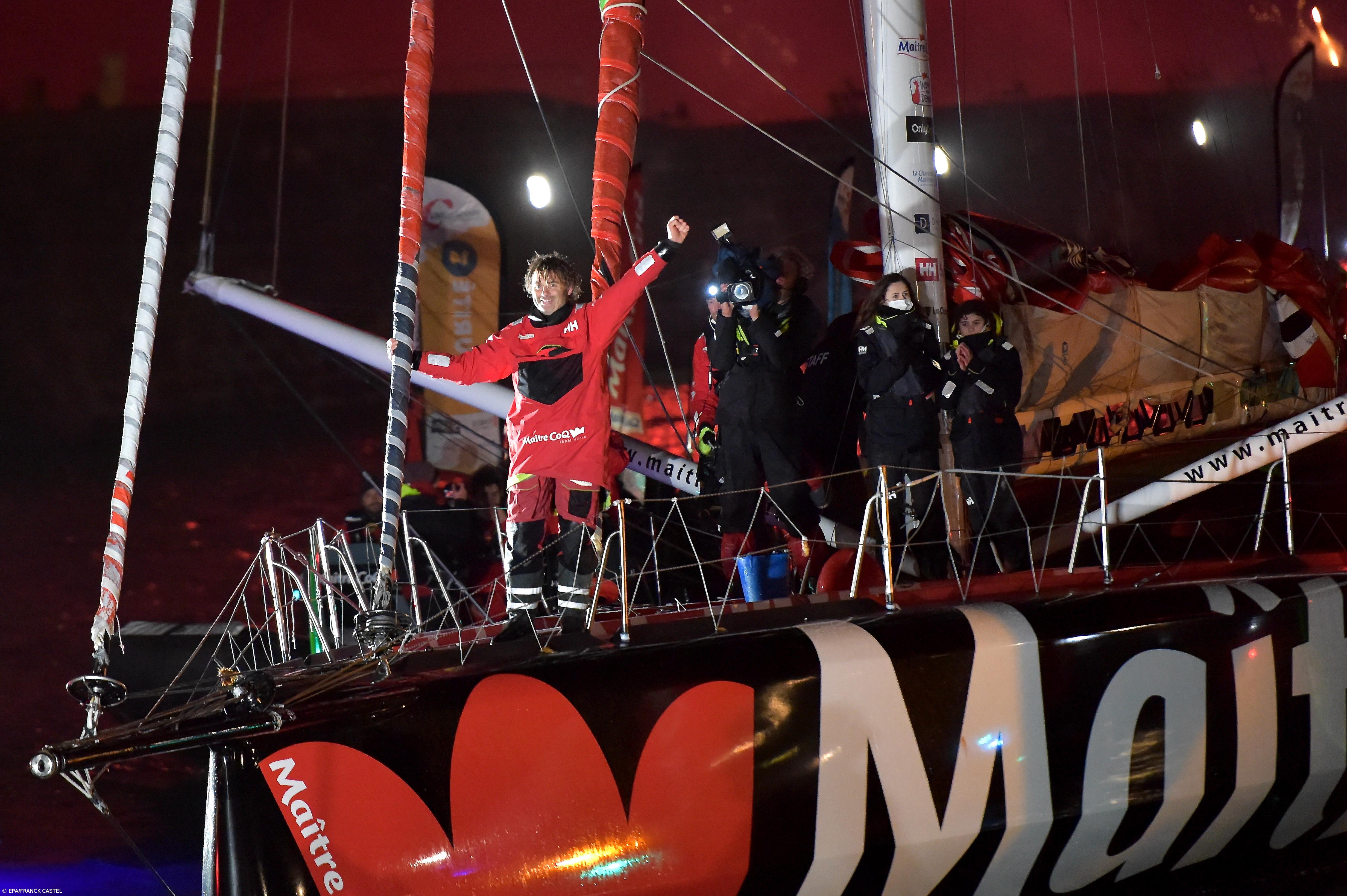 Francês Yannick Bestaven vence 9.ª edição da regata à volta do mundo Vendée Globe – Imagem 1