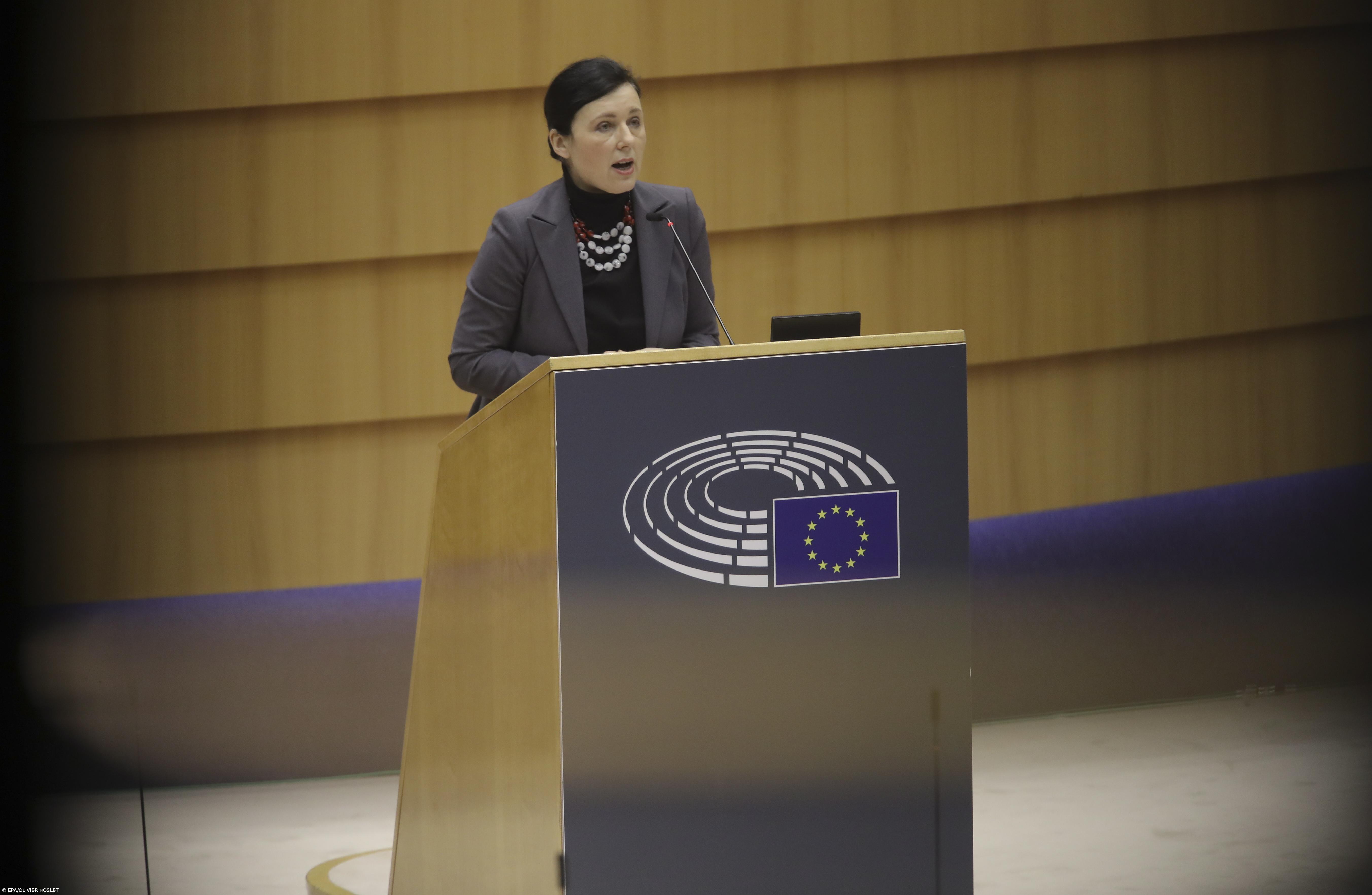 Fake News: UE quer regras para digital em vez de acatar as impostas por Silicon Valley – Imagem 1