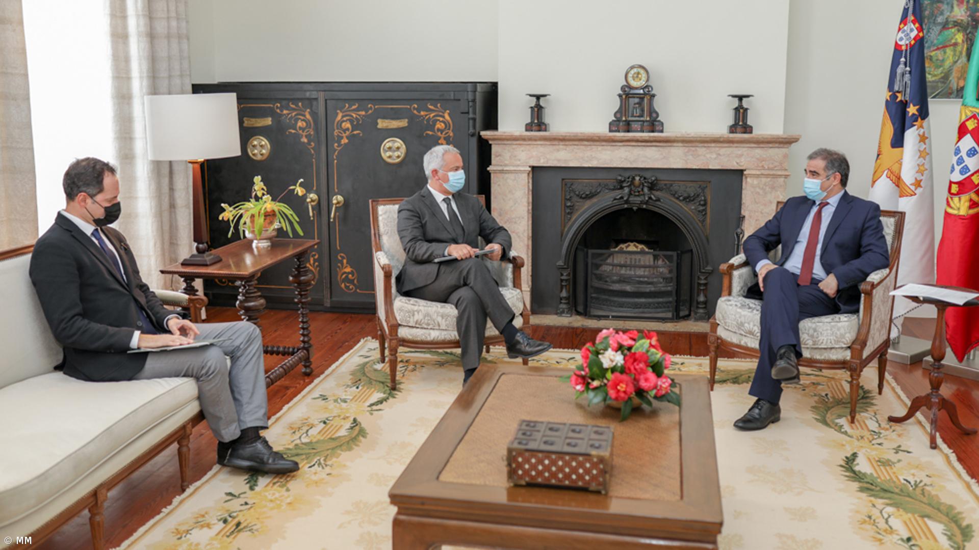 Bolieiro anuncia novo programa de apoio à Comunicação Social privada nos Açores – Imagem 1