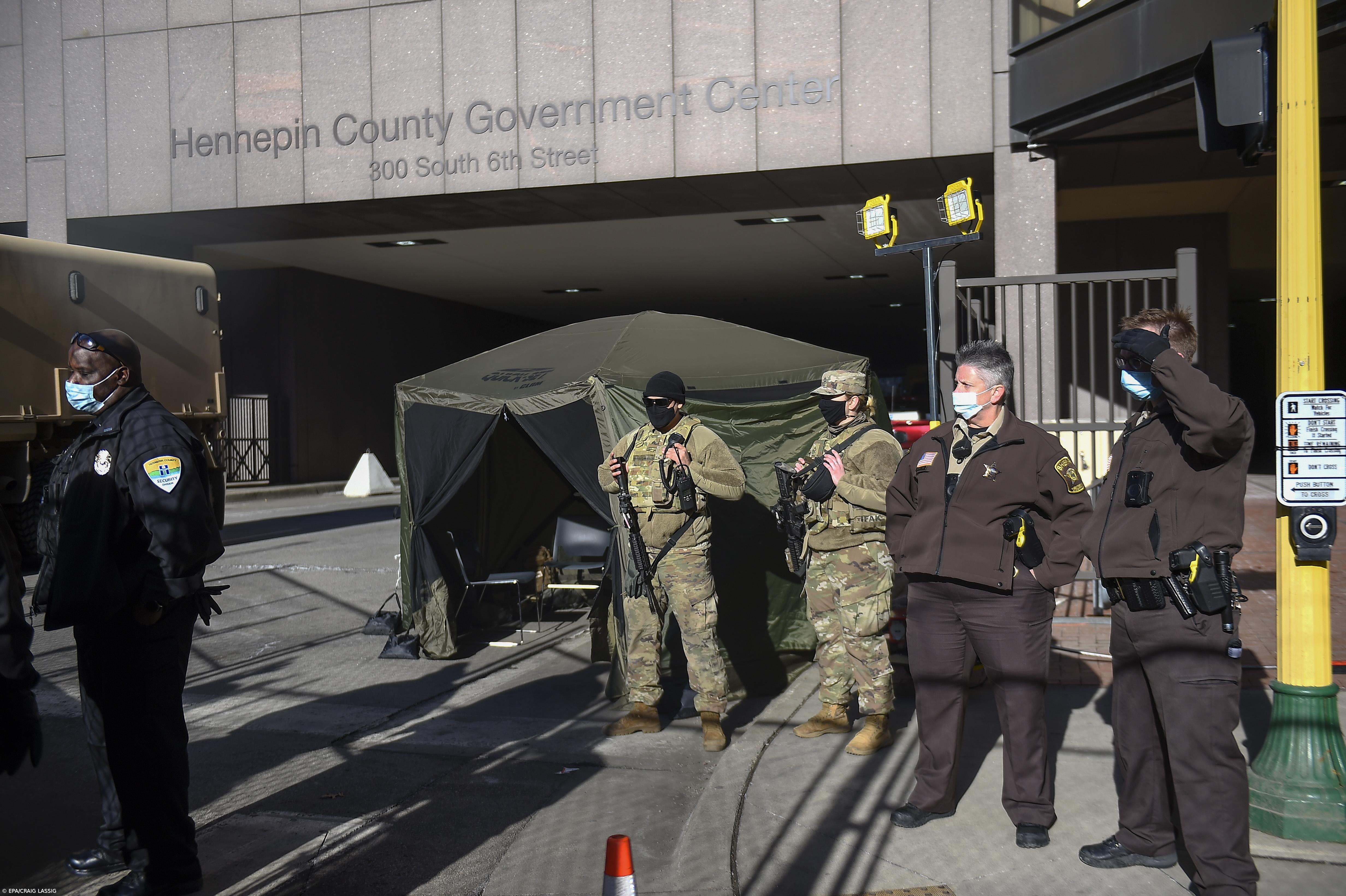 Tribunal de Recurso mantém sentença de polícia por homicídio de George Floyd – Imagem 1