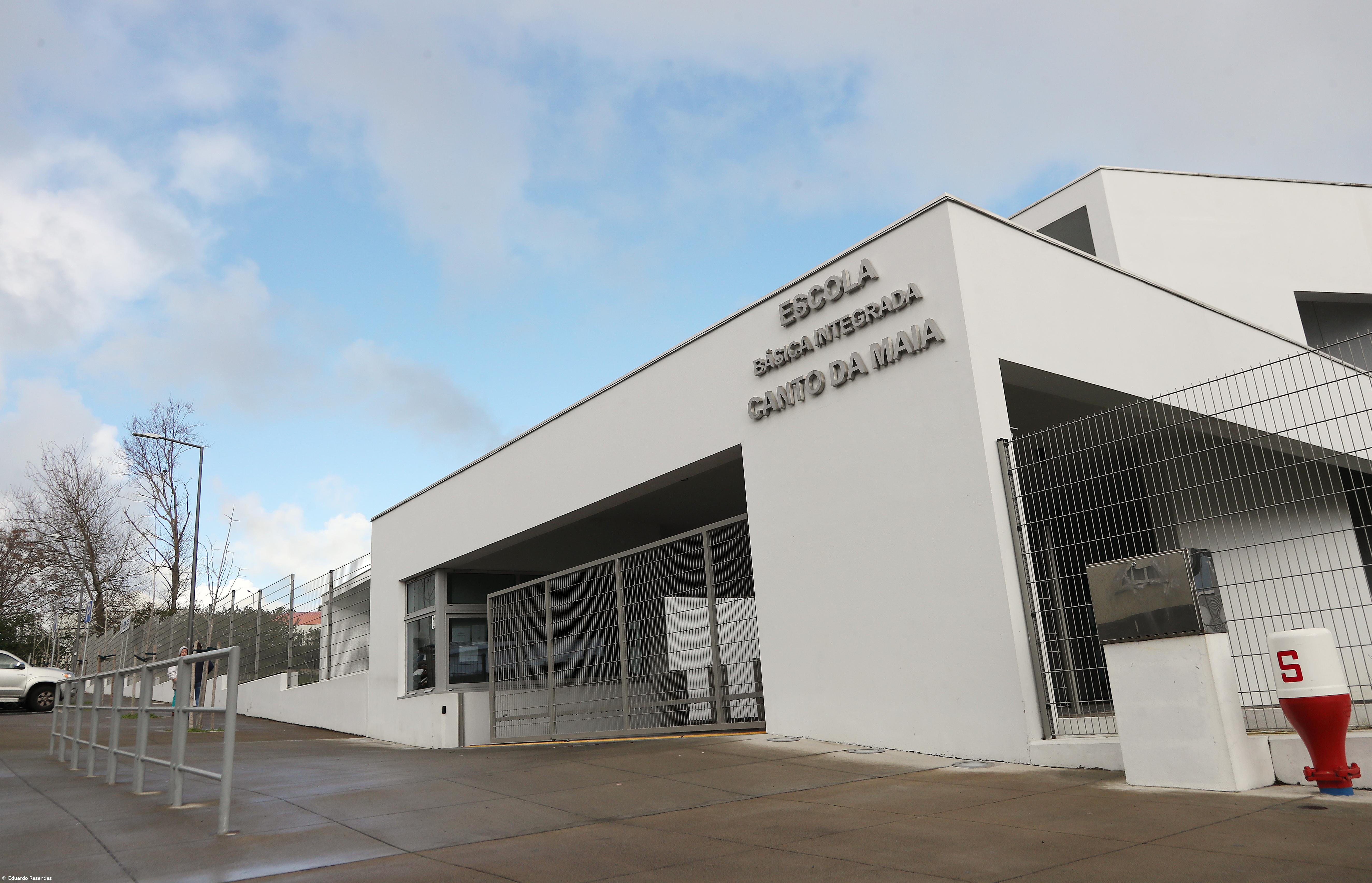 Alunos sem transporte escolar por falta de pagamento – Imagem 1