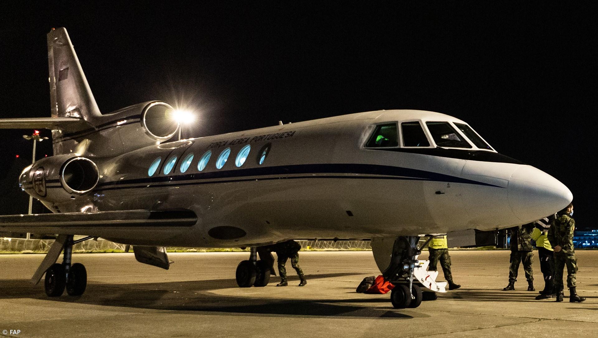 Força Aérea transporta de urgência recém-nascido dos Açores para o Continente – Imagem 1