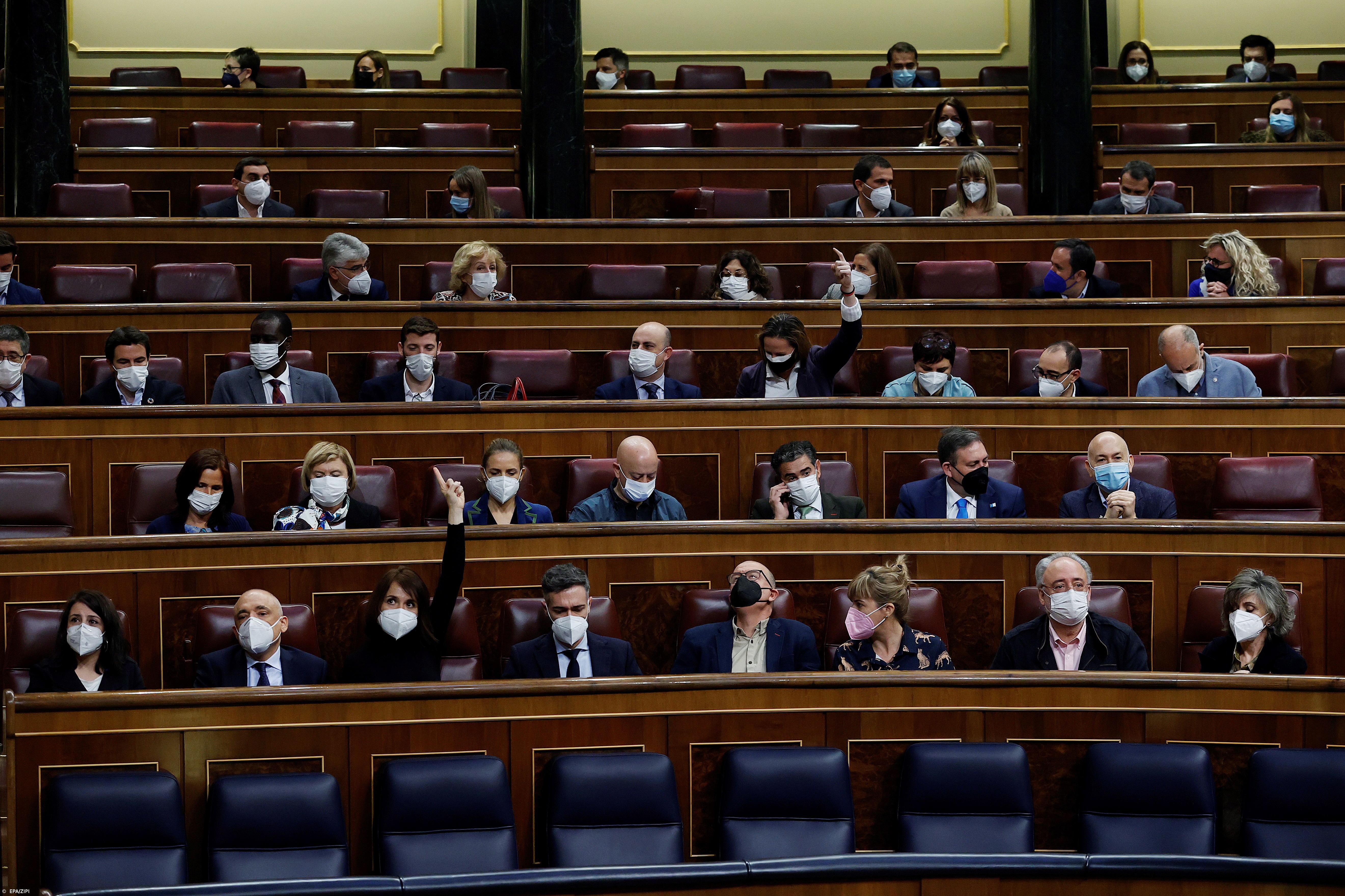 Parlamento espanhol aprova reforma da lei do aborto e direito a baixa menstrual – Imagem 1