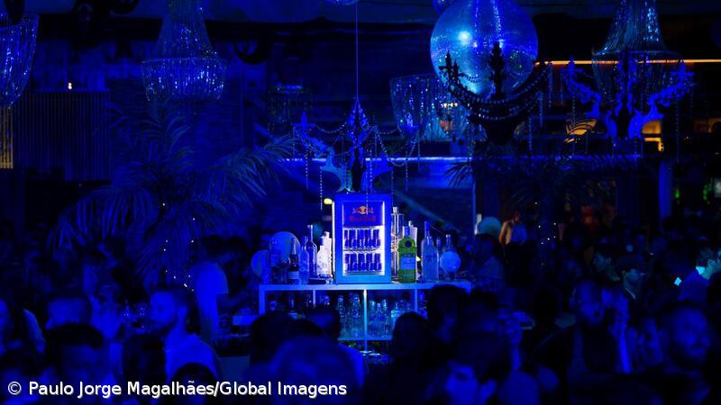 Peritos sugerem acabar com limitação no acesso a lojas, bares e discotecas – Imagem 1