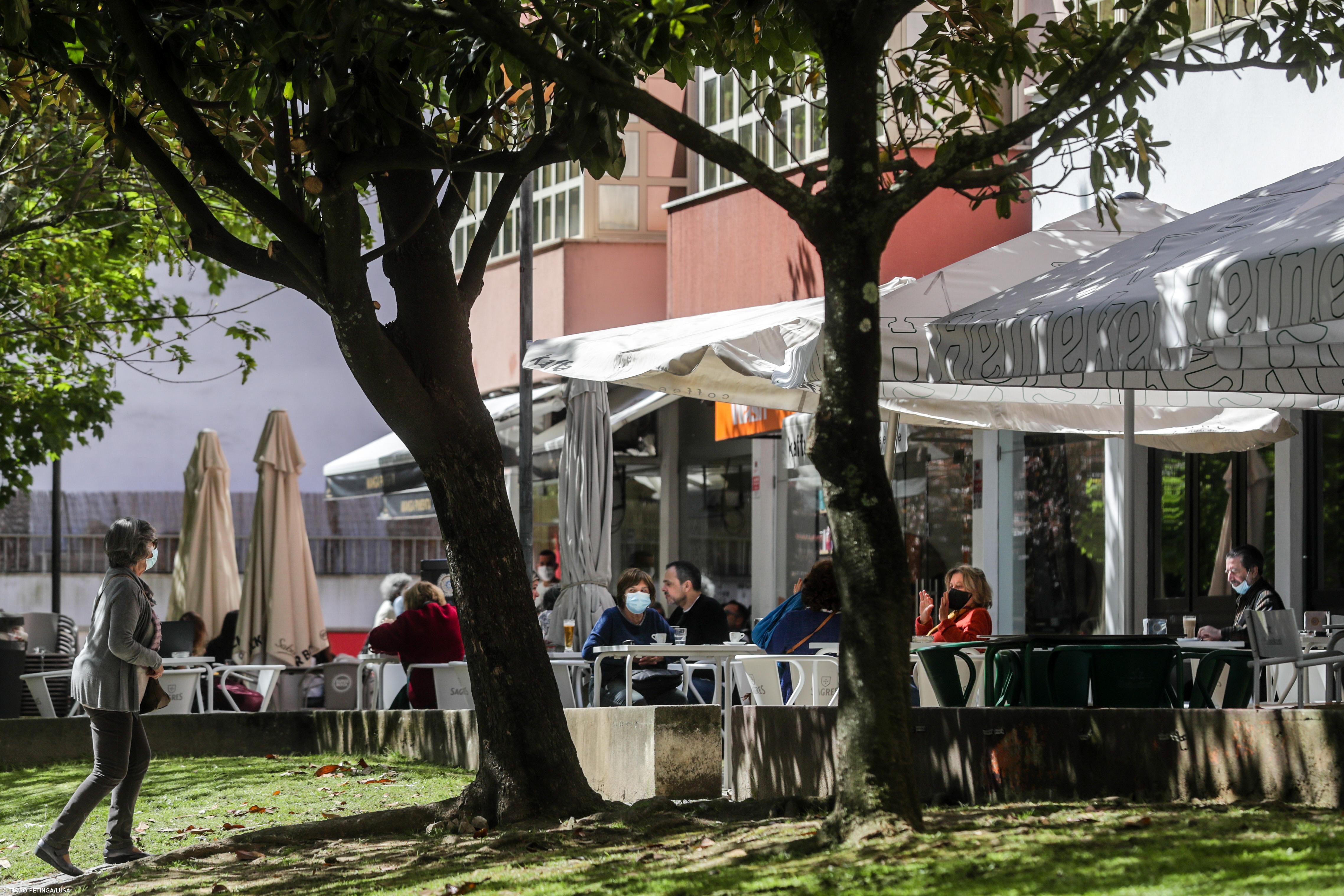 Infeciologista diz ser prematuro avançar já com alívio das restrições  – Imagem 1