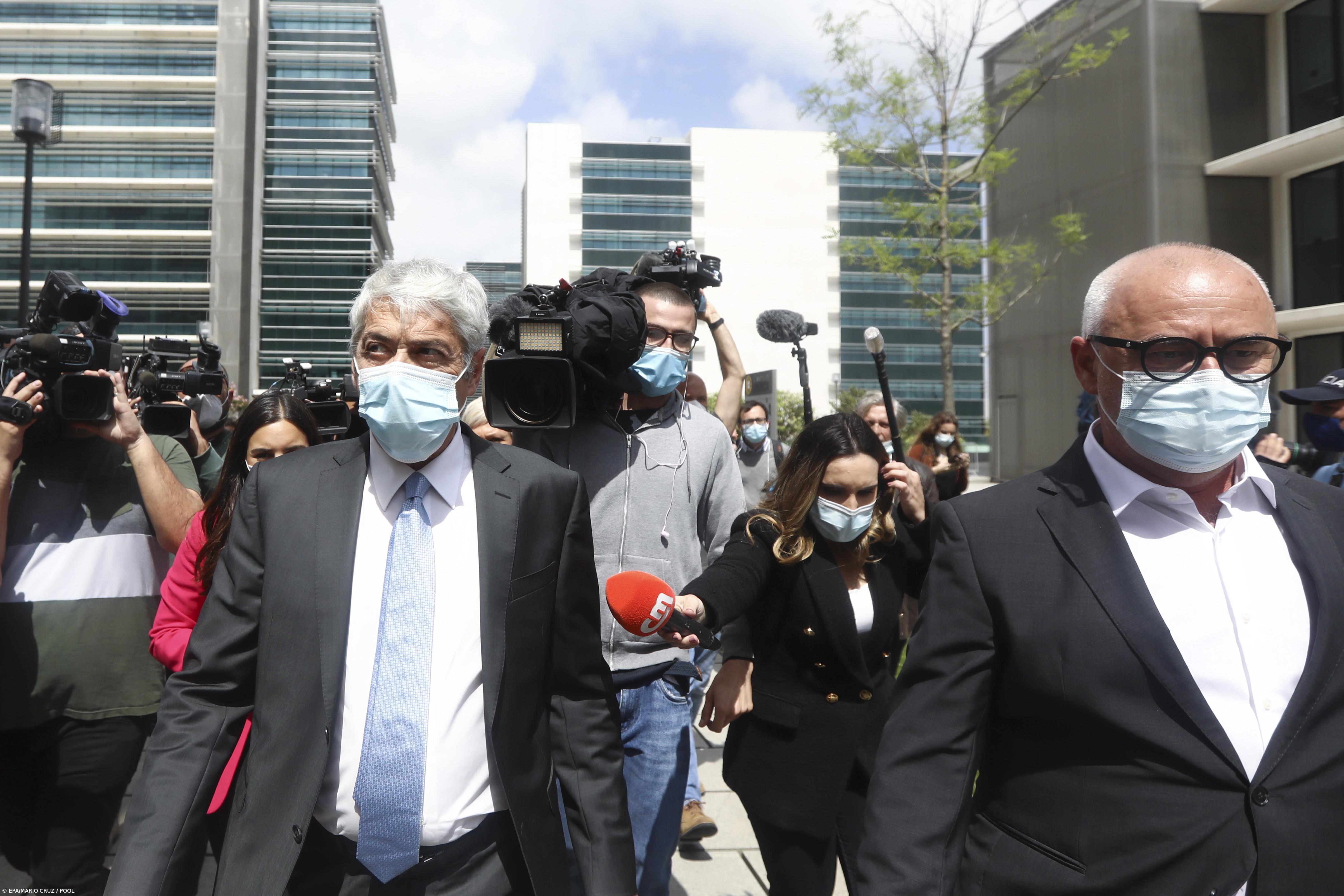 Sócrates fala em "obscena campanha mediática"  – Imagem 1