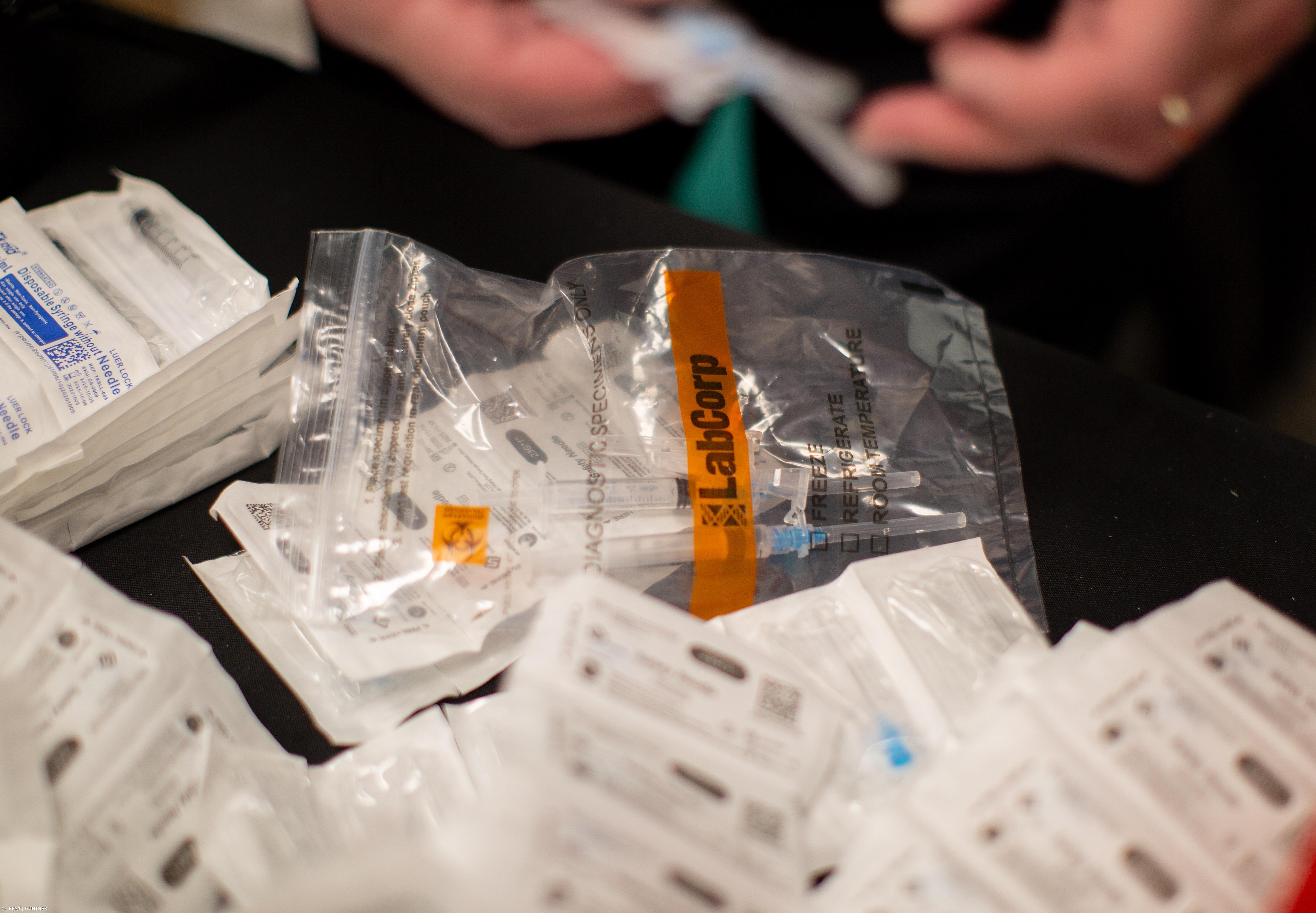 Europa promete 450 milhões de vacinas e 425M€ para acelerar vacinação  – Imagem 1