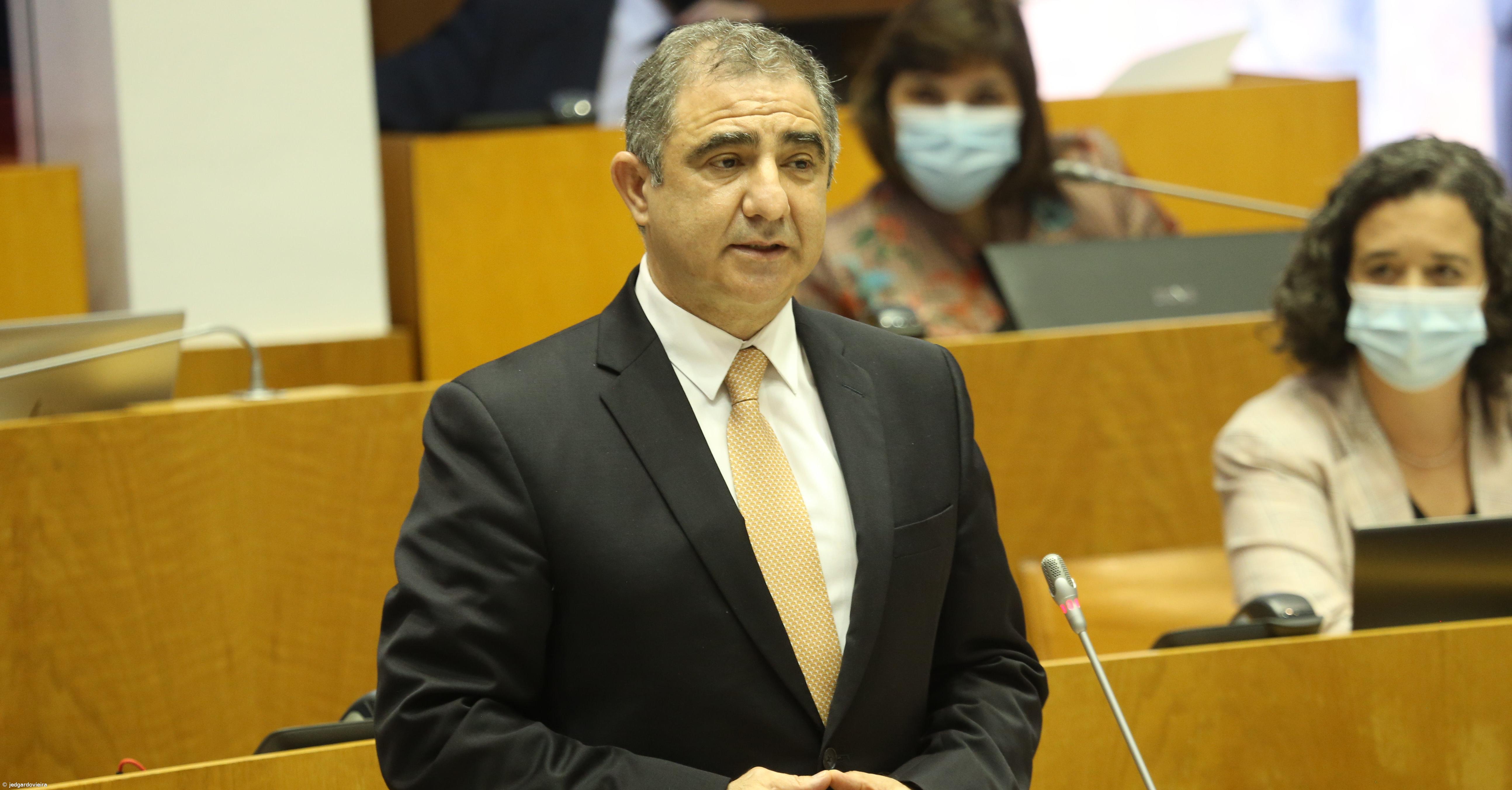 Bolieiro reconhece legado na ciência apesar de “alguma inércia” dos anteriores governos açorianos – Imagem 1