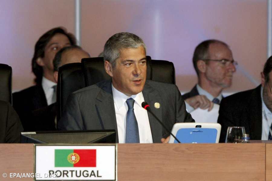 Intervenção de Sócrates centrada na promoção do Magalhães – Imagem 1