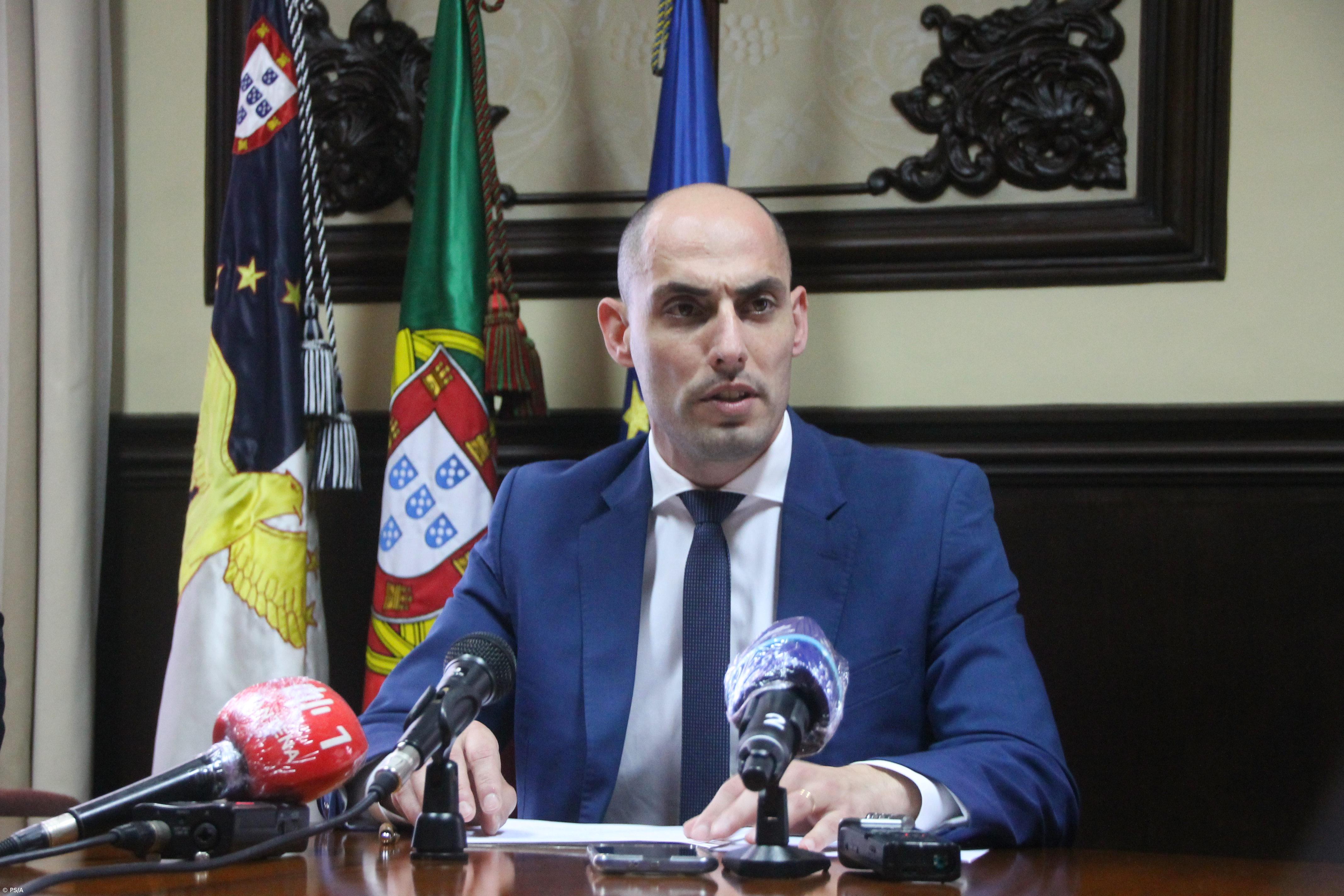 PS/Açores pede esclarecimentos sobre "agravamento dos prejuízos" da SATA – Imagem 1