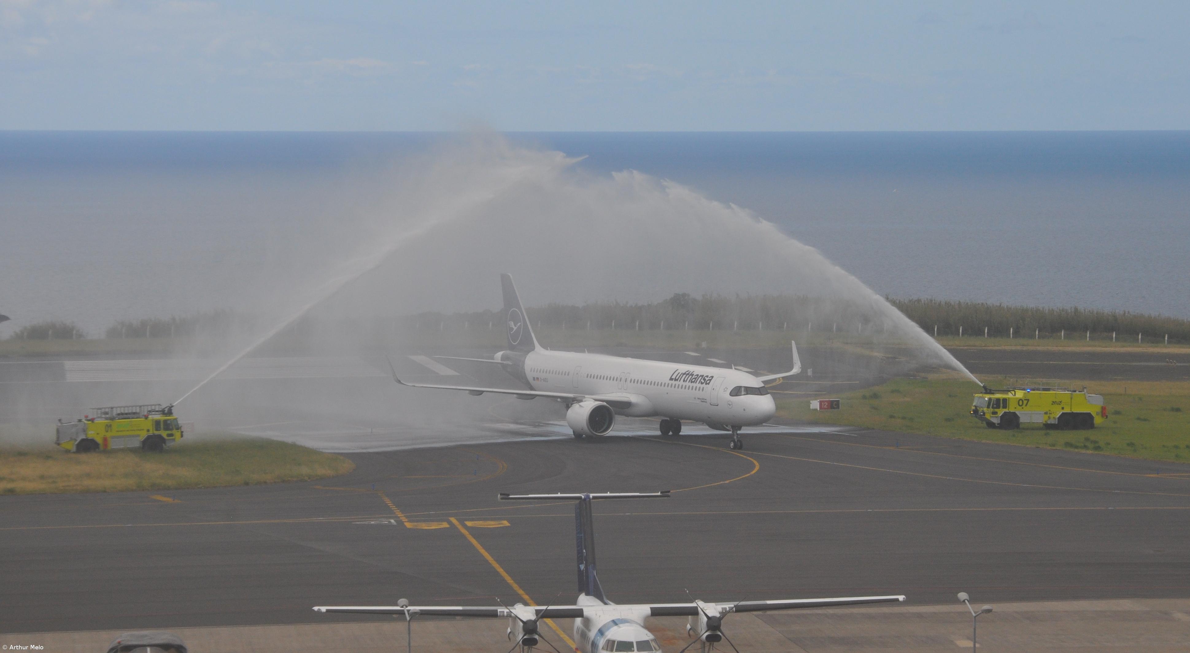 Operação da Lufthansa para São Miguel sinaliza a retoma de turismo, diz Governo – Imagem 1