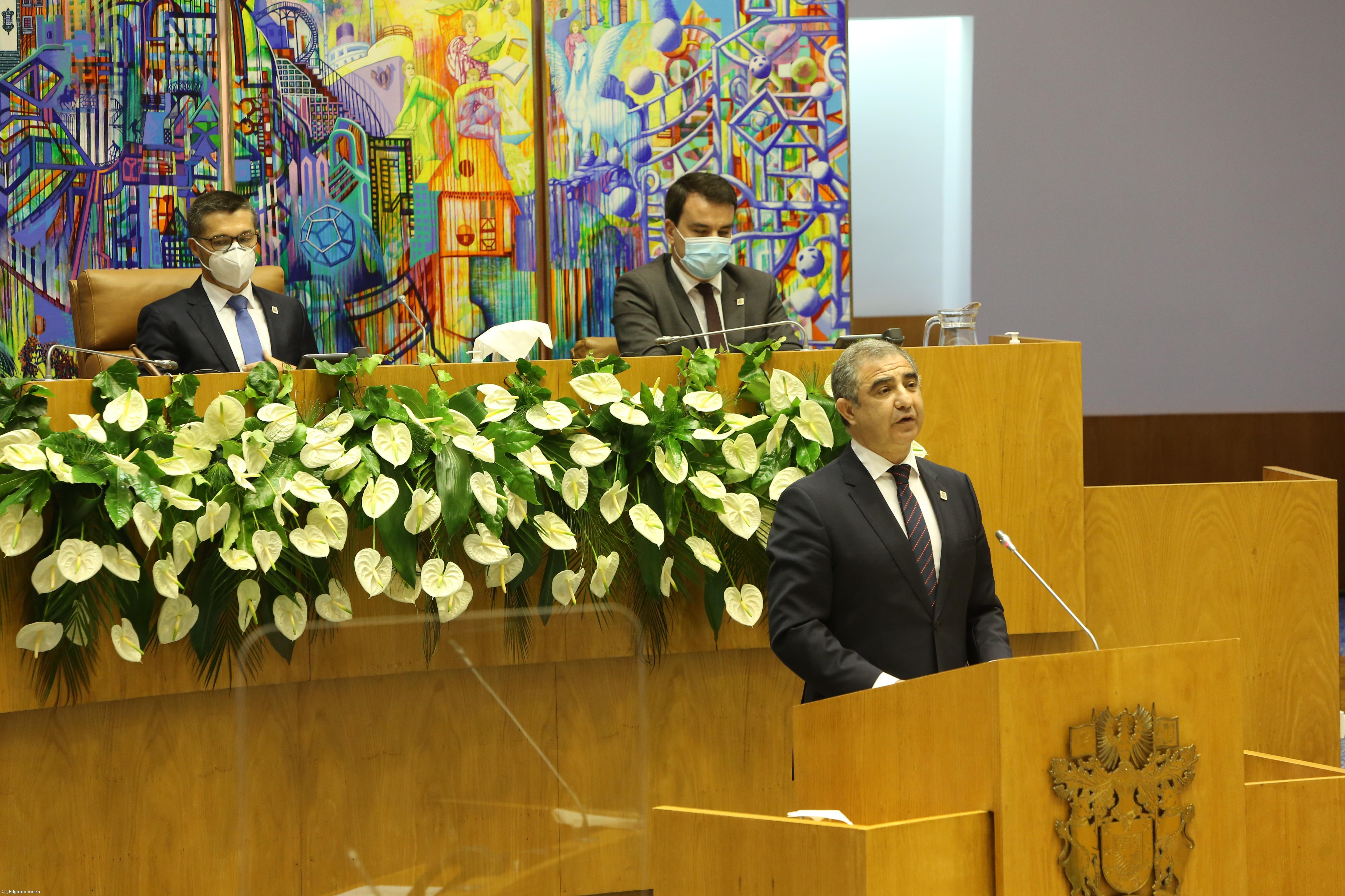 Government and parties together in a message of unity – Imagem 6