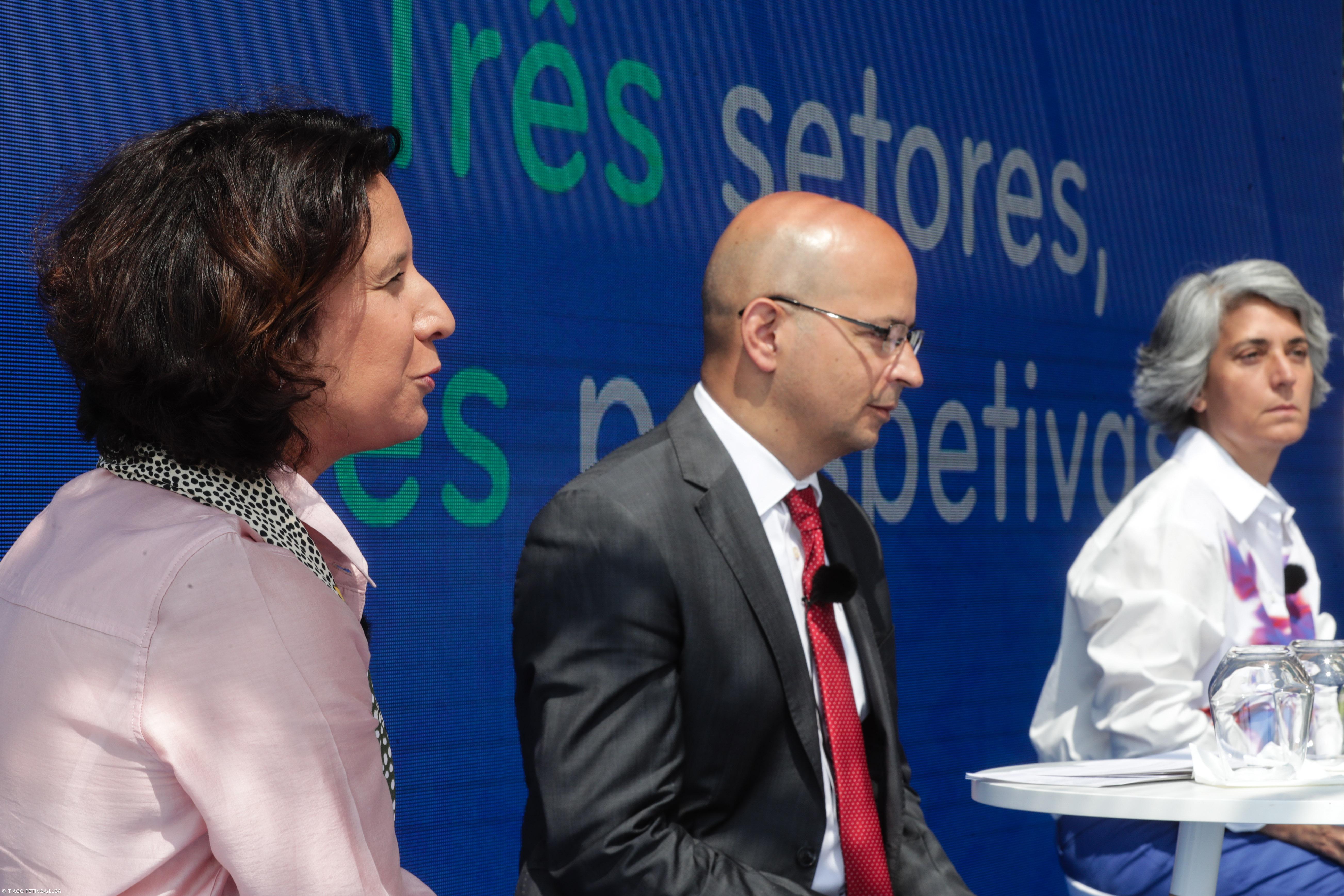 Ministro das Finanças reitera que economia pode crescer mais que previsto em 2021 – Imagem 1