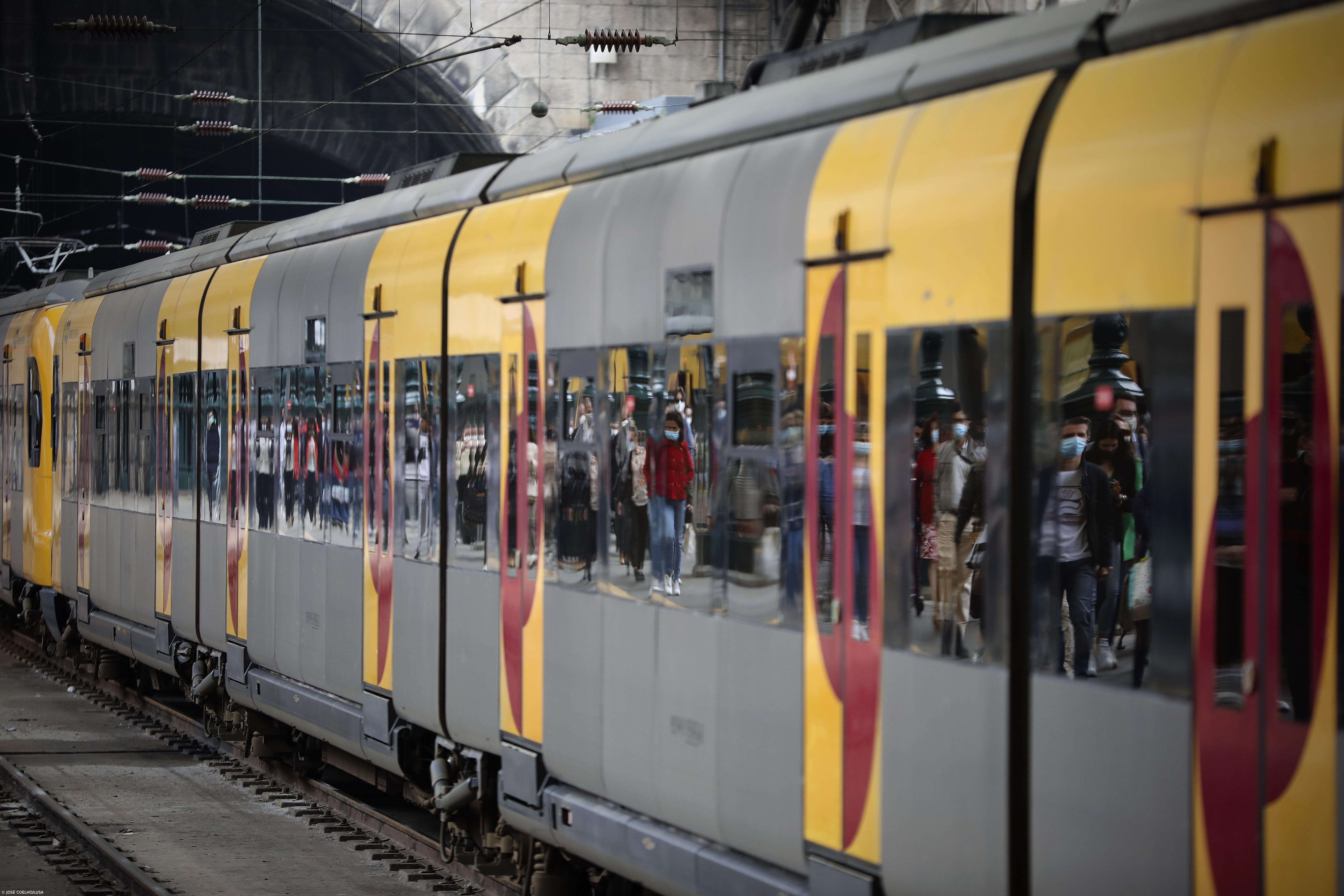 CP alerta para "perturbações significativas" na 6.ª feira em Lisboa devido a greve – Imagem 1